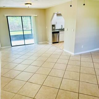 251 Las Palmas Street Property Photo 7