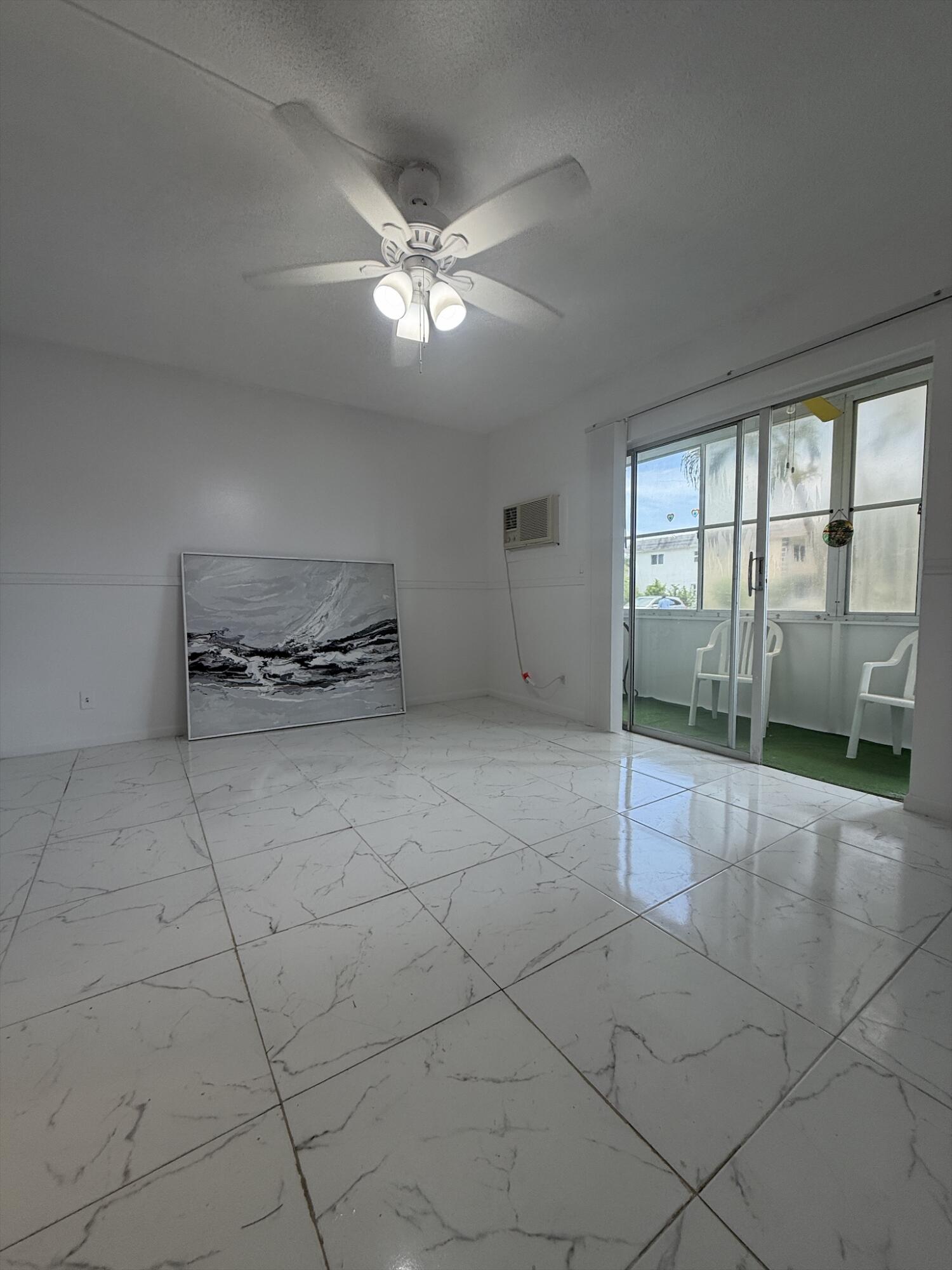 352 Sheffield O Property Photo 12