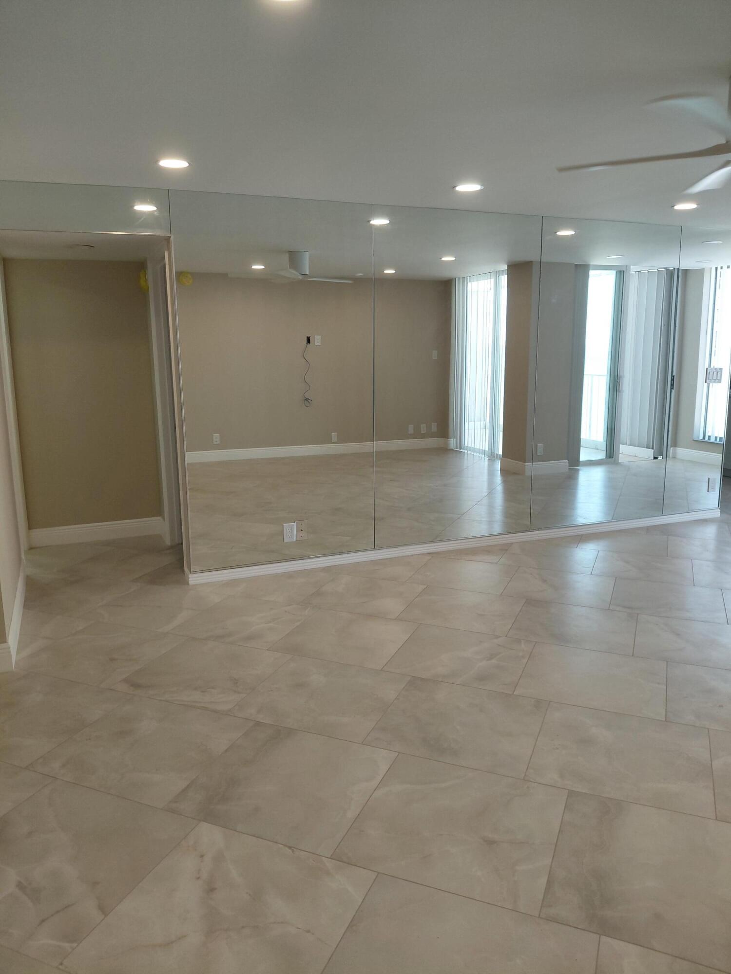 1010 S Ocean Boulevard 1515 Property Photo 37