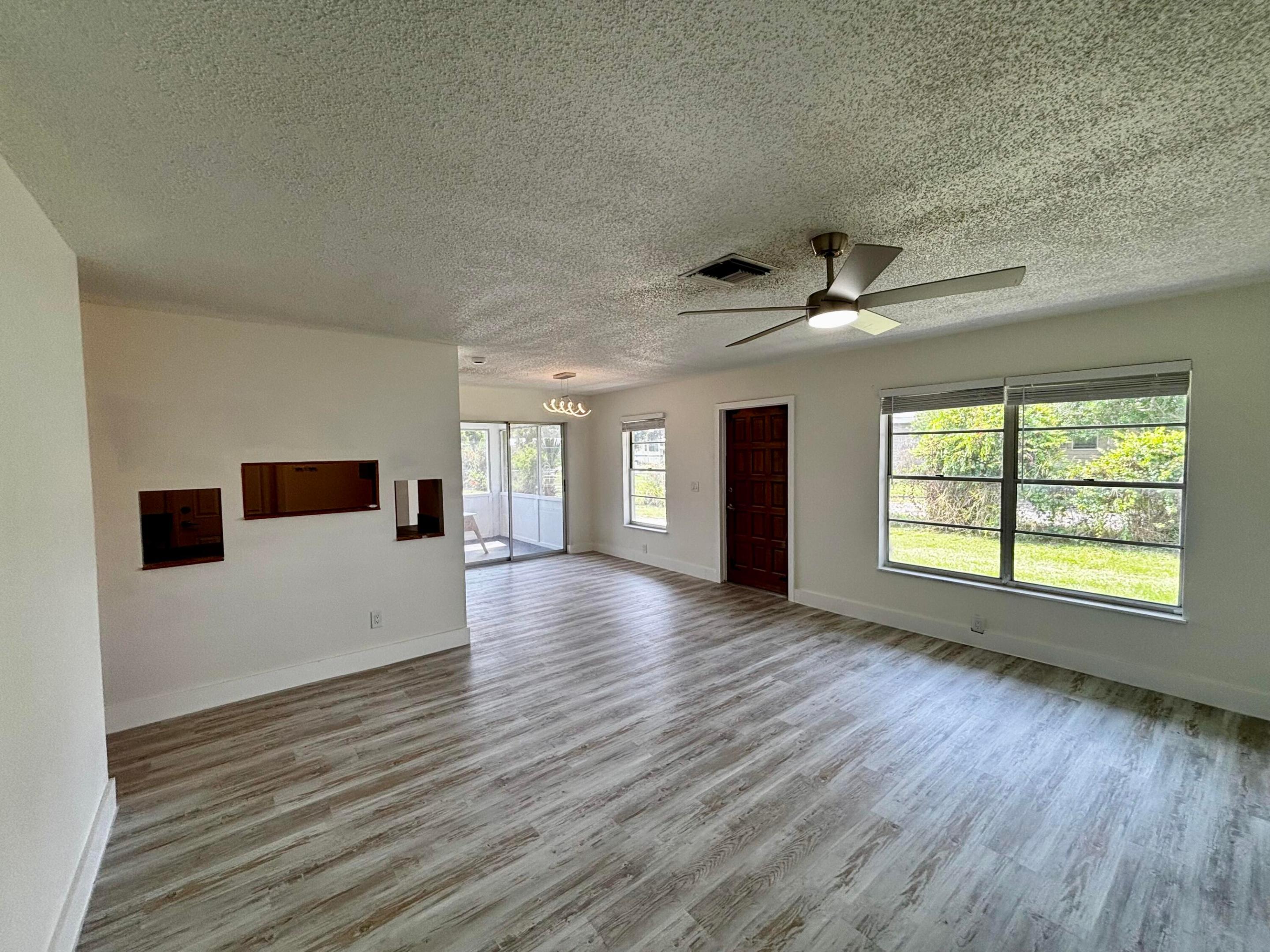 11003 Ridge Avenue B Property Photo 6