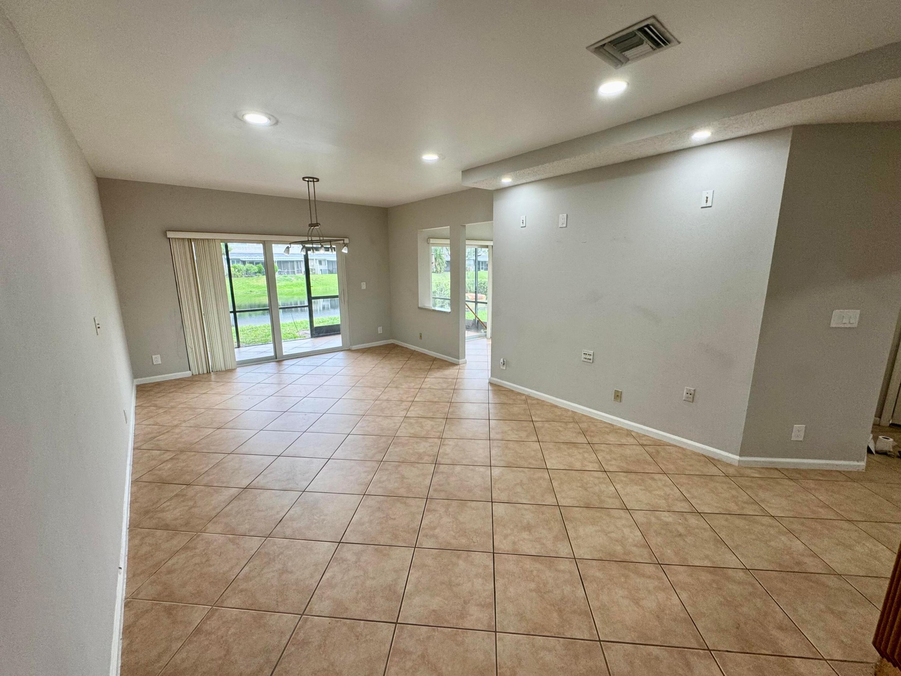 1877 Discovery Way Property Photo 7