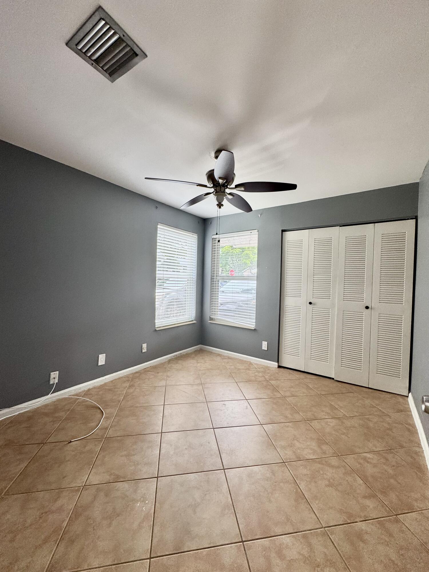 1877 Discovery Way Property Photo 14