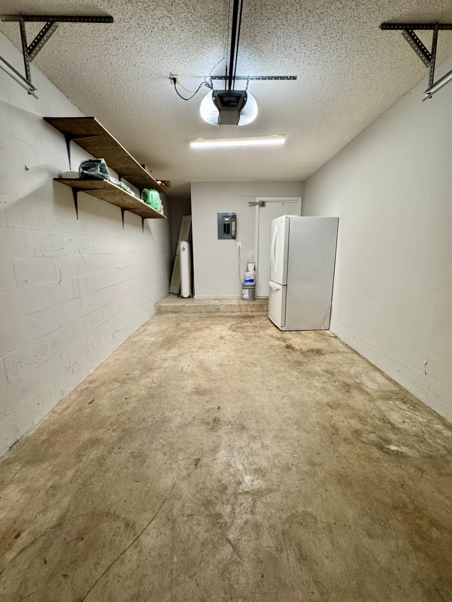 1877 Discovery Way Property Photo 18