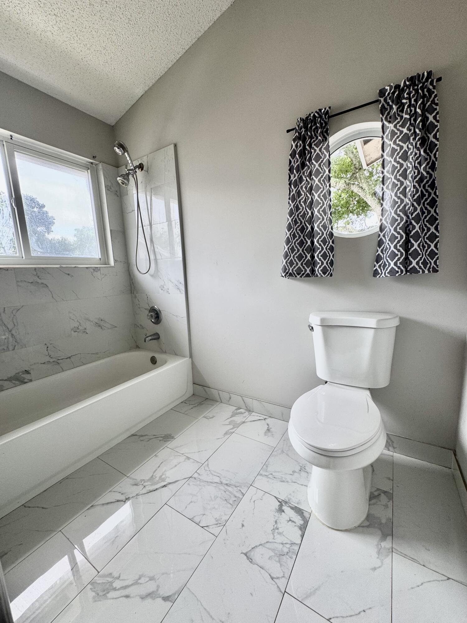 1877 Discovery Way Property Photo 25