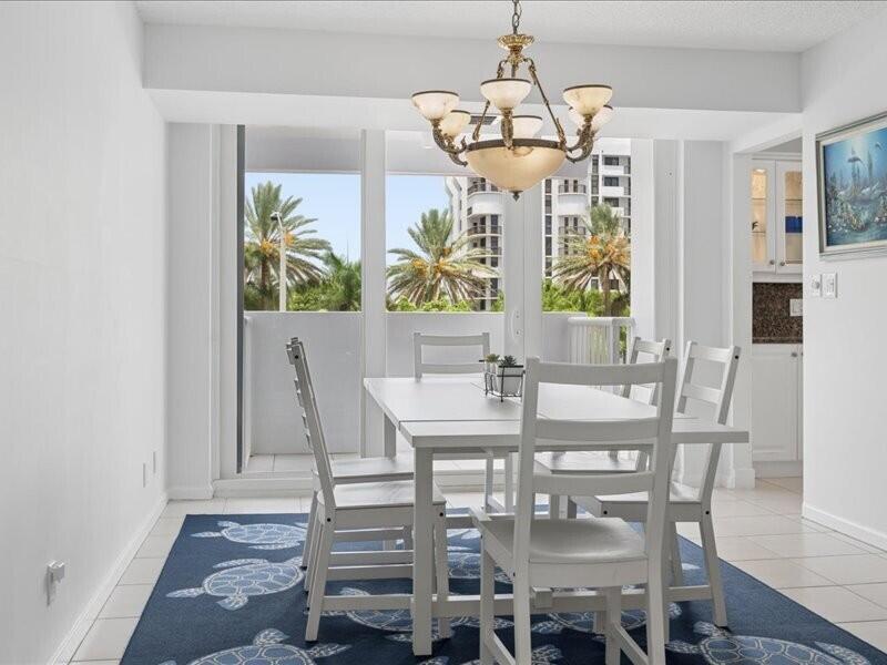 1370 S Ocean Boulevard 305 Property Photo 5