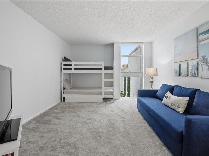 1370 S Ocean Boulevard 305 Property Photo 11