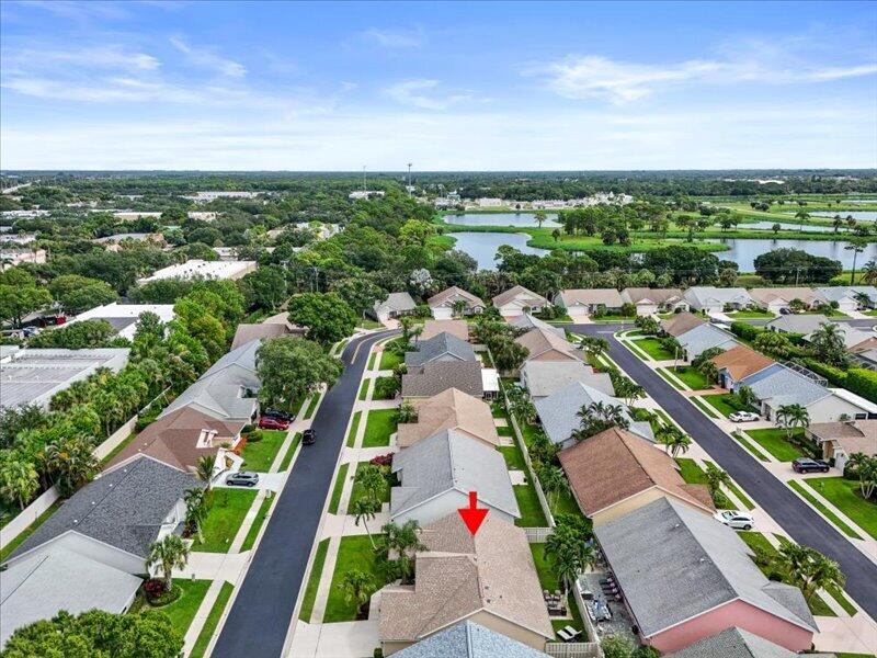 237 Moccasin Trail W Property Photo 29
