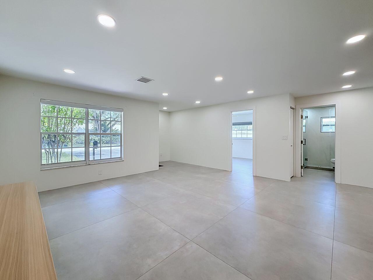 8971 Nw 33rd Street E-w Property Photo 11
