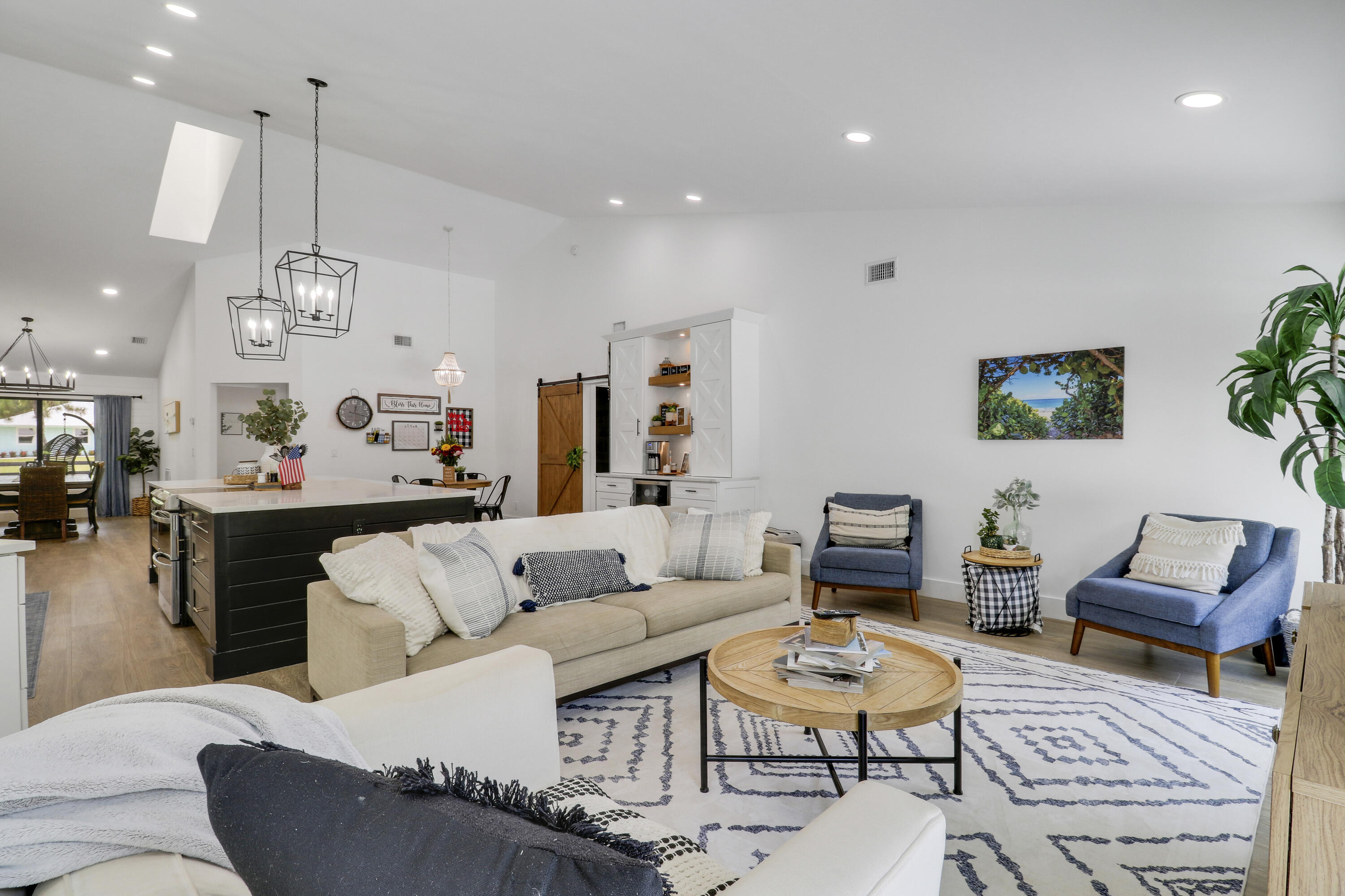15316 75th Way N Property Photo 16