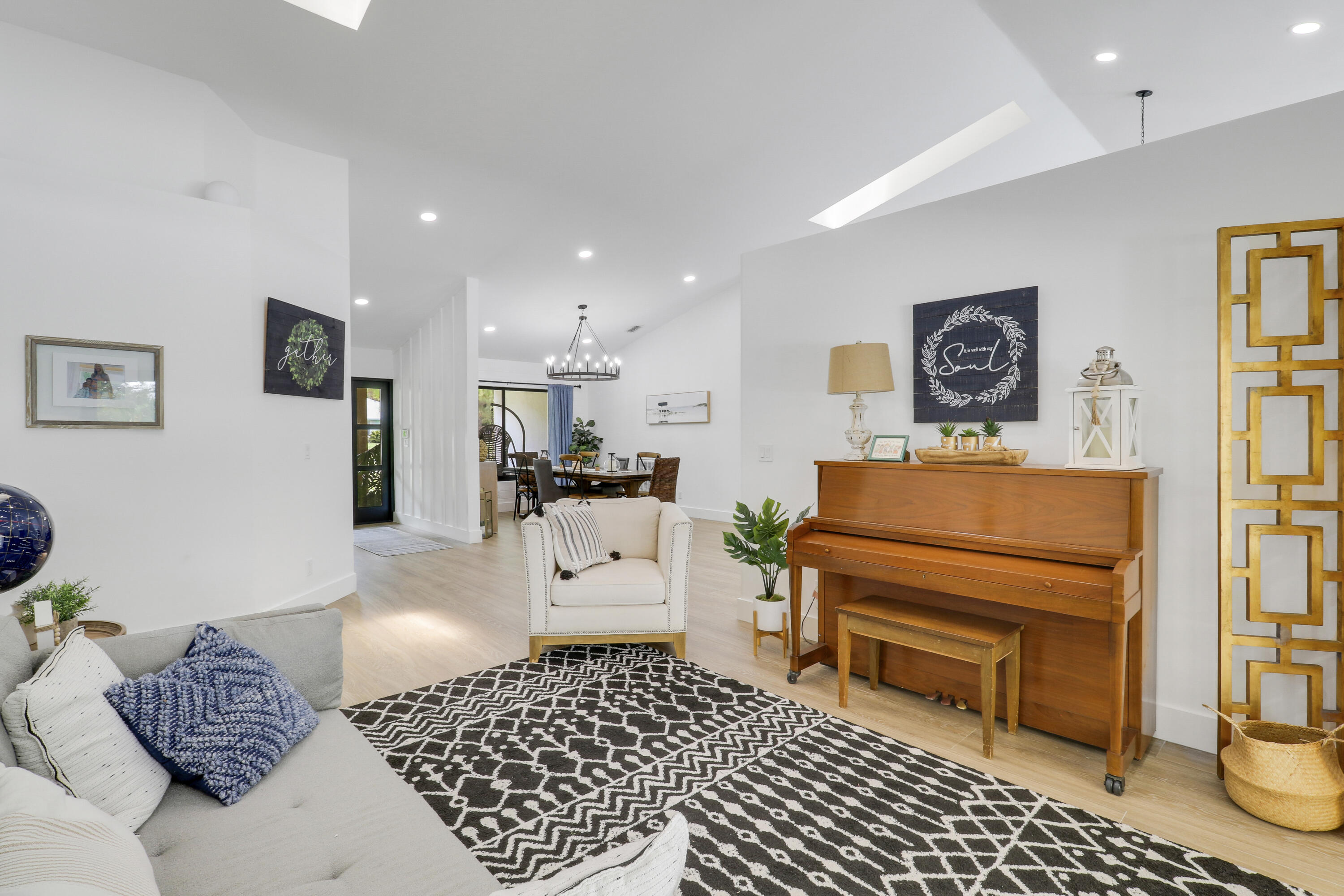 15316 75th Way N Property Photo 27