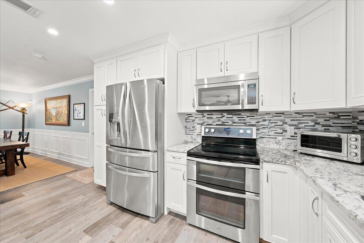 1740 Vally Road Property Photo 8
