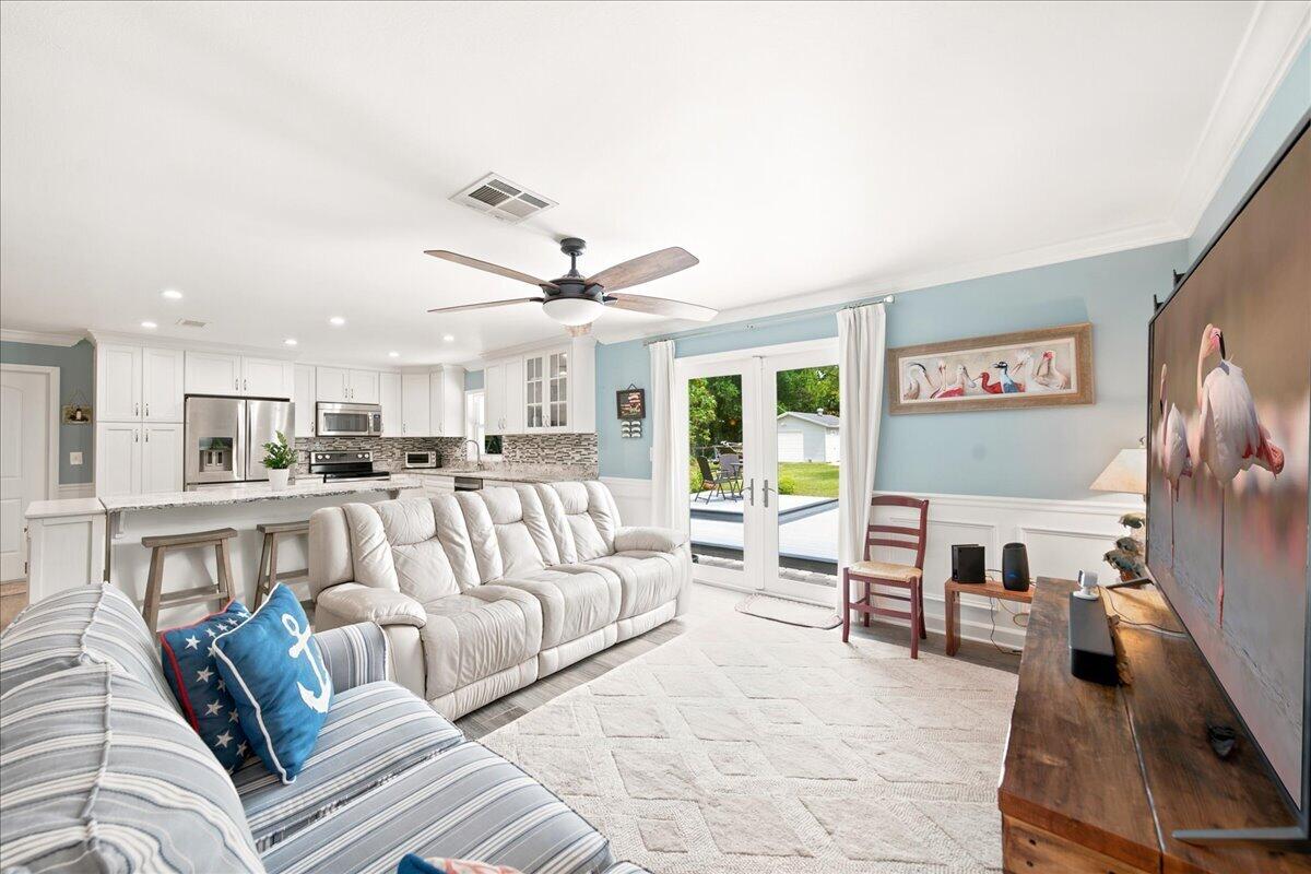 1740 Vally Road Property Photo 10