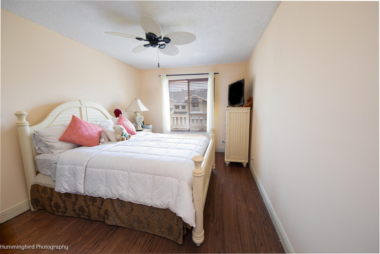 2047 Discovery Circle E Property Photo 13
