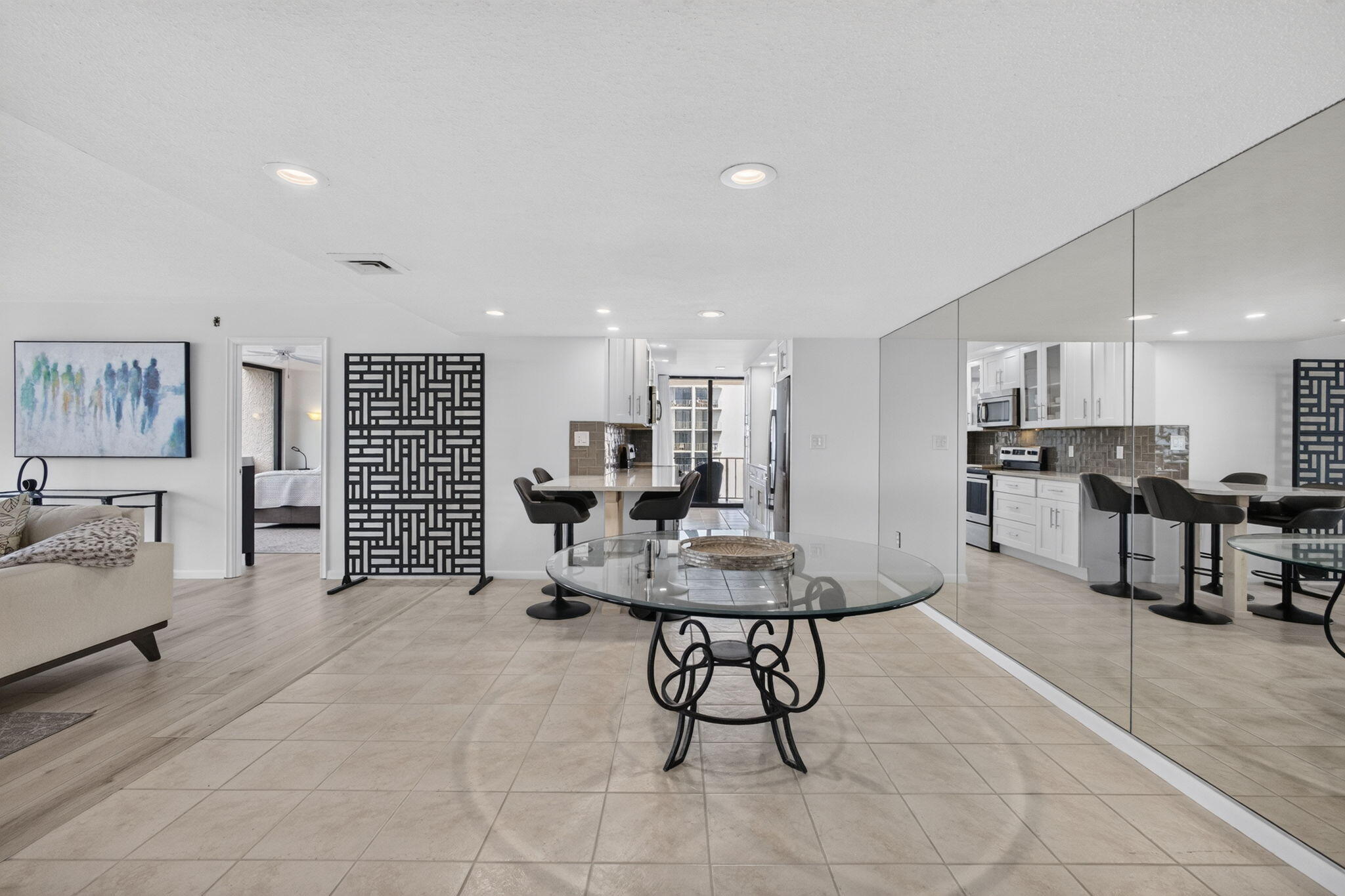 4200 N Ocean Drive 2-1601 Property Photo 18