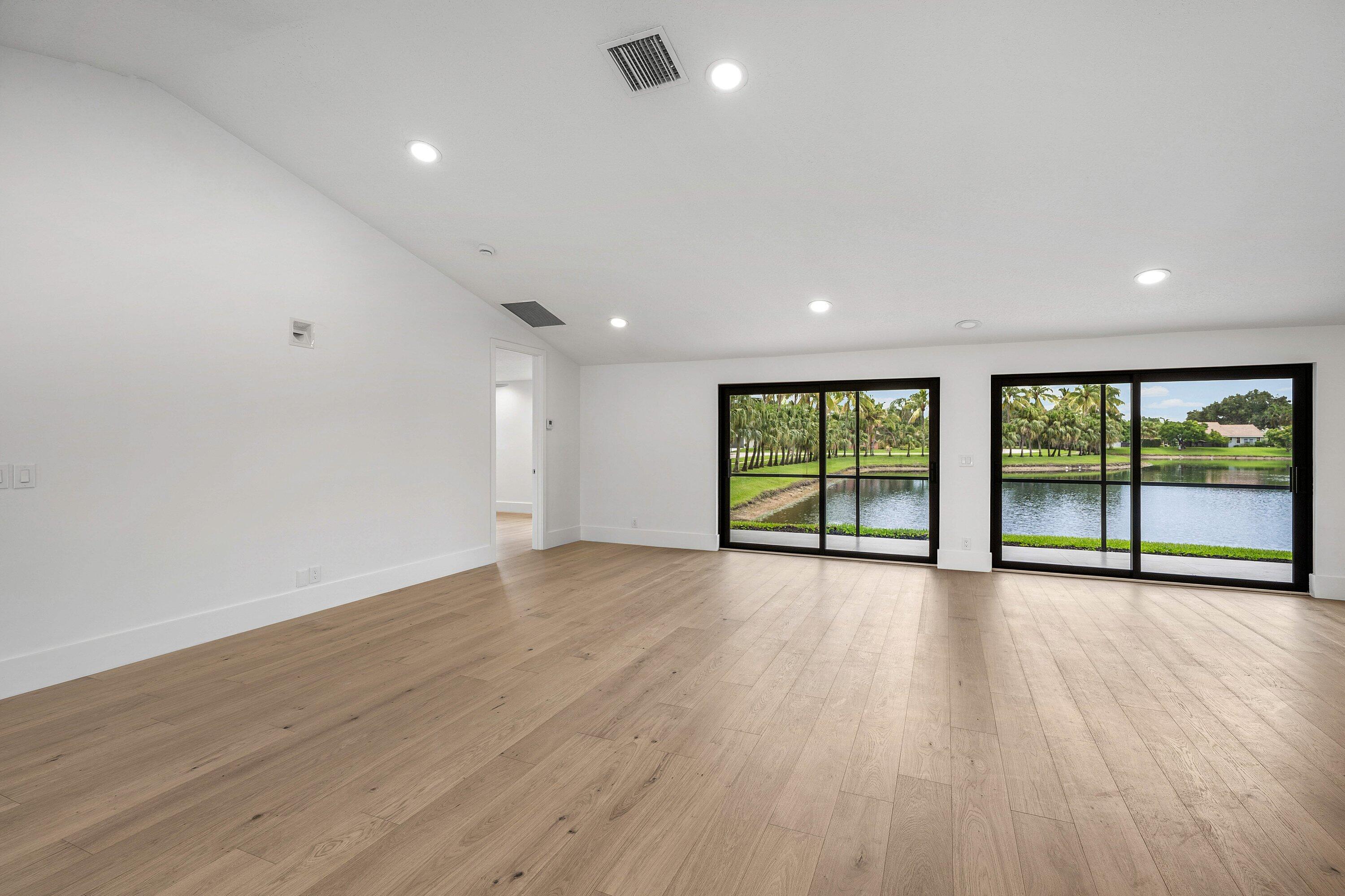 5665 Aspen Ridge Circle Property Photo 18