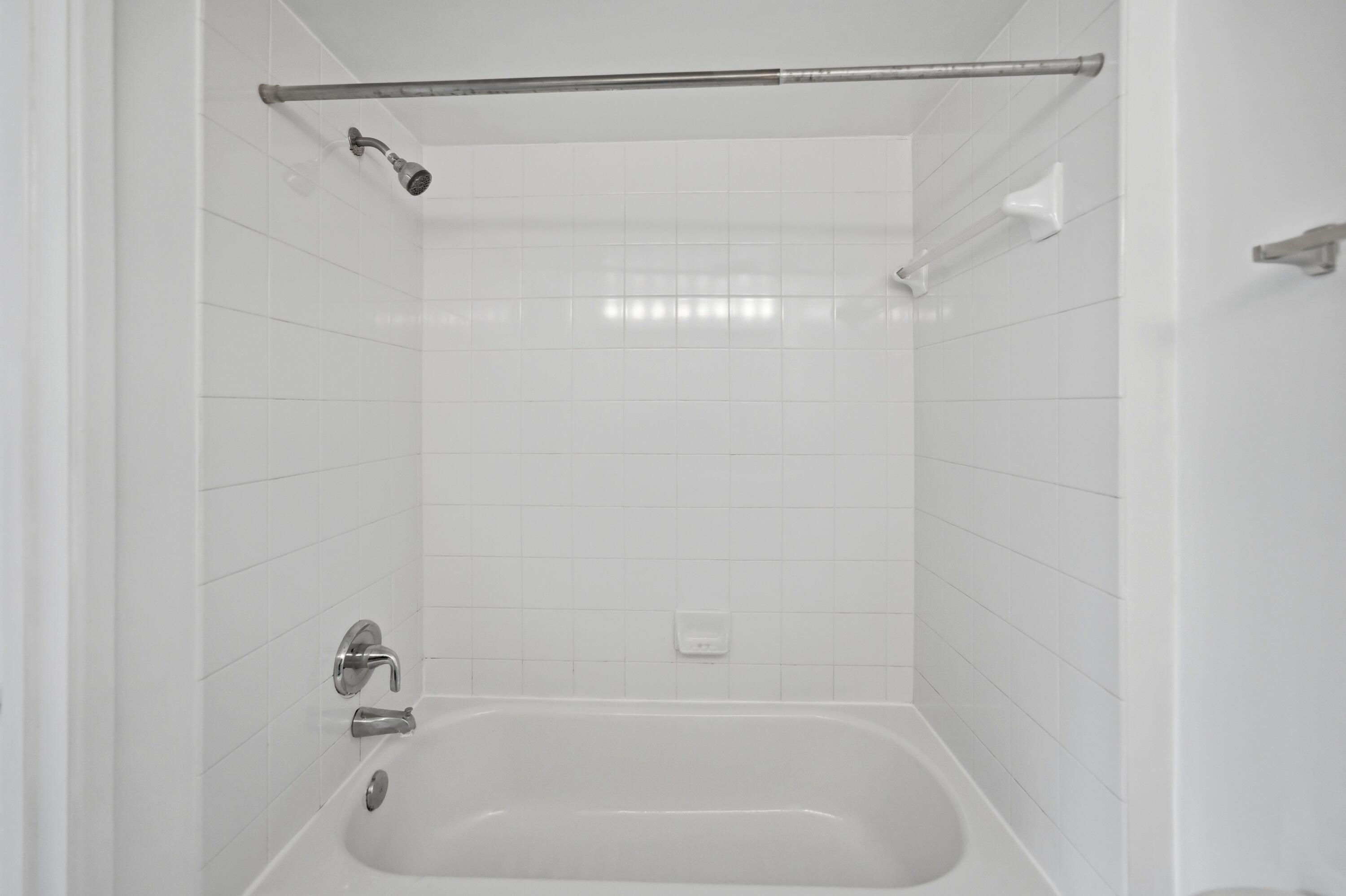 1640 N 42nd Circle 209 Property Photo 25