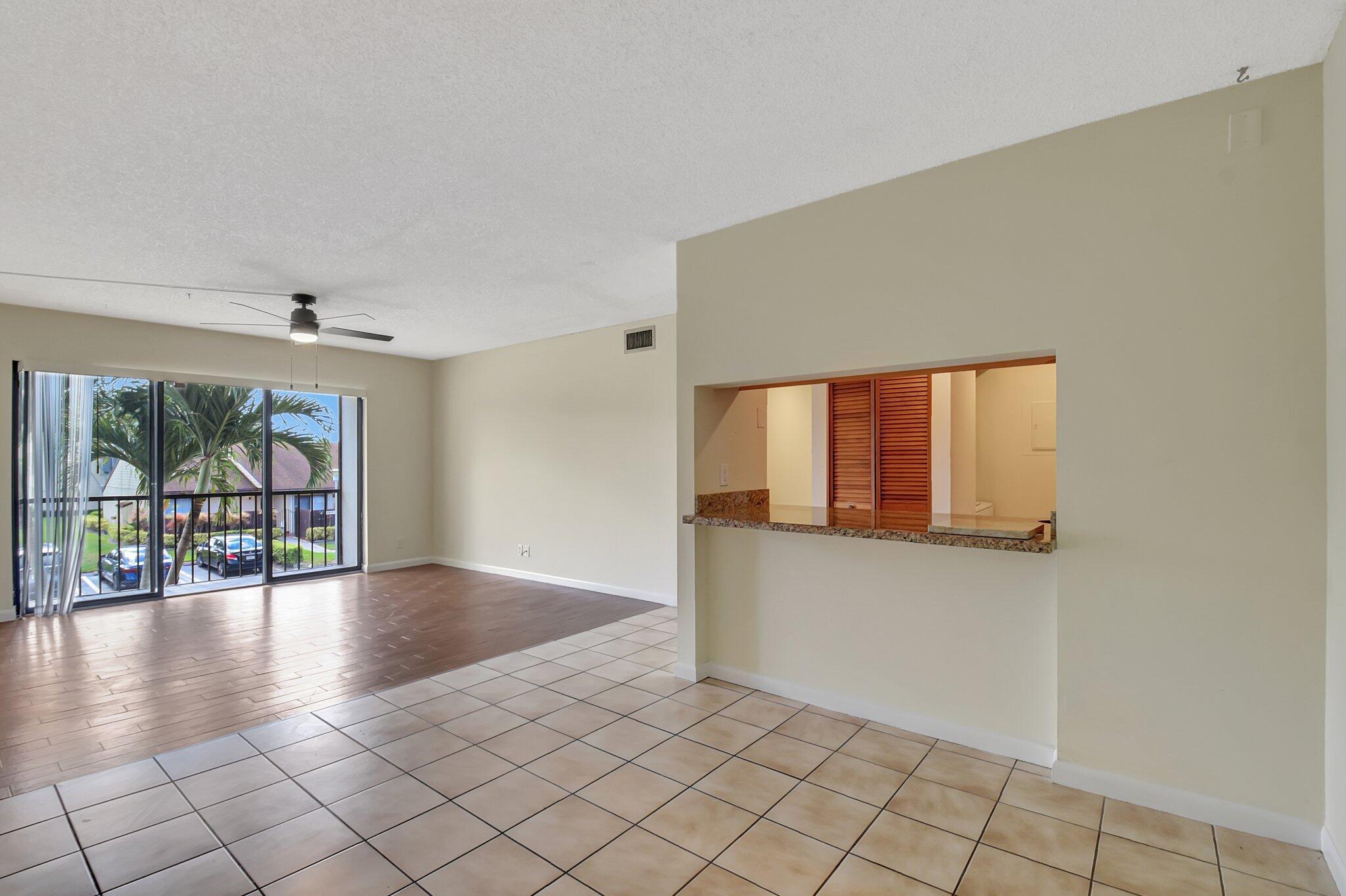 616 Sea Pine Way C2 Property Photo 11