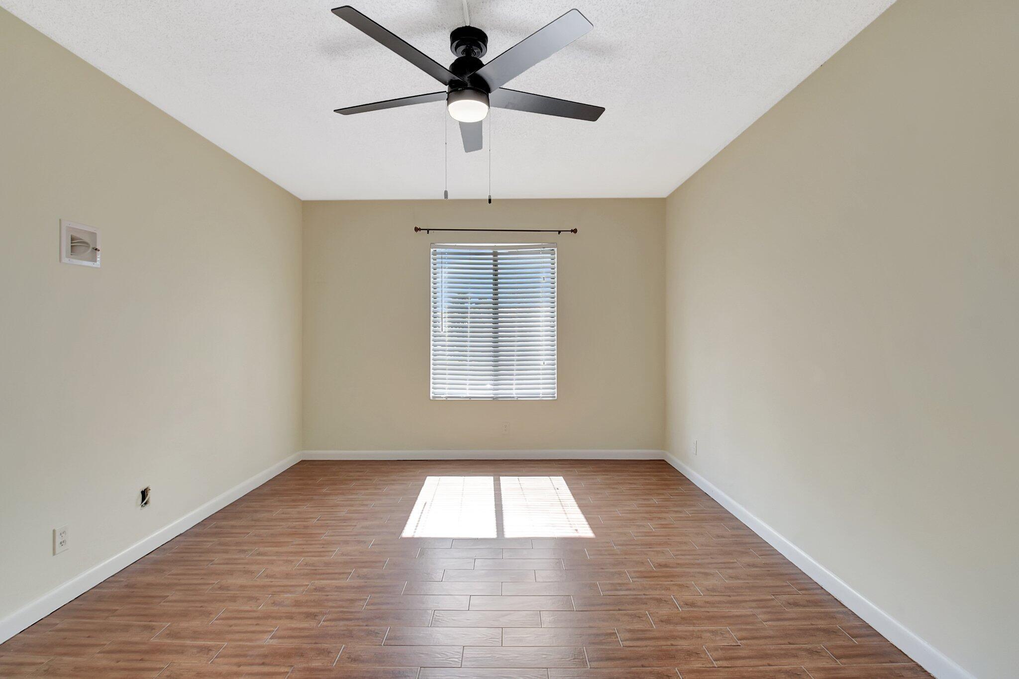 616 Sea Pine Way C2 Property Photo 16