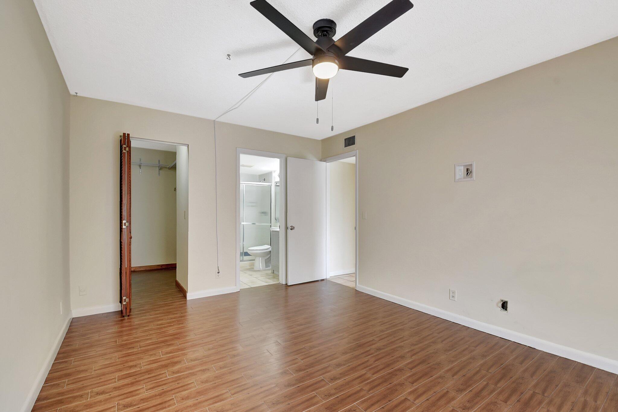 616 Sea Pine Way C2 Property Photo 18