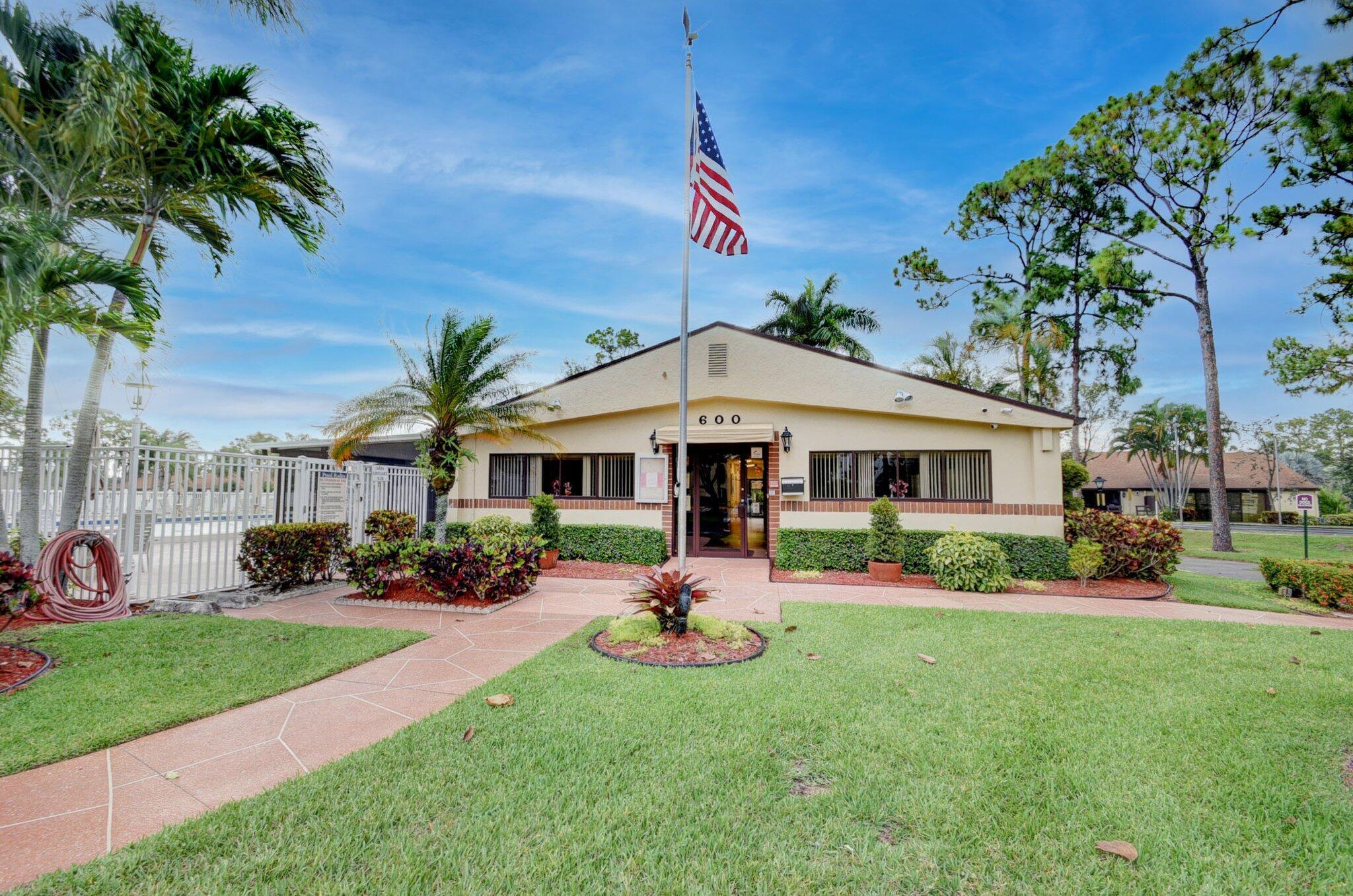 616 Sea Pine Way C2 Property Photo 37