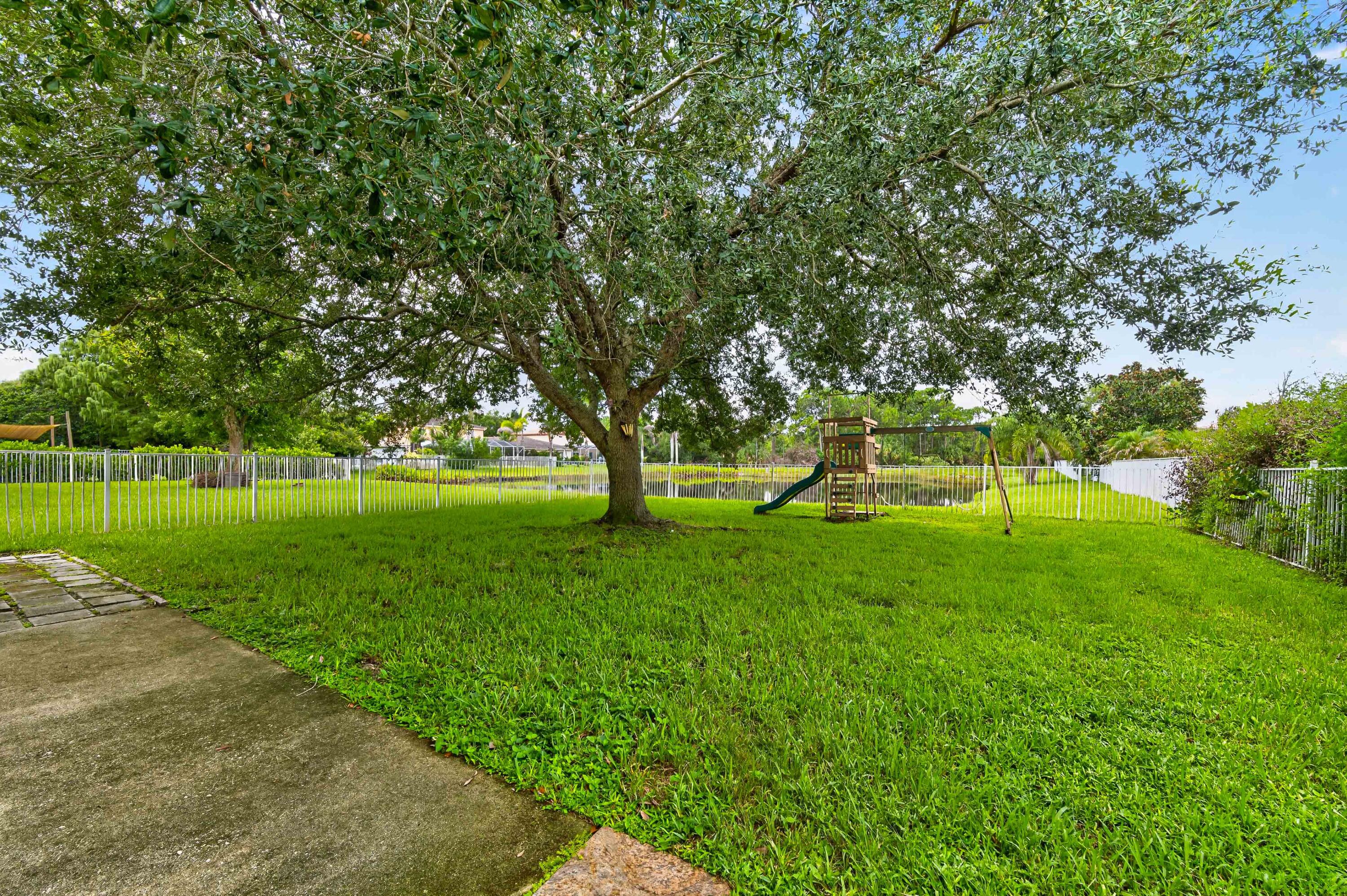 5532 Se Graham Drive Property Photo 27
