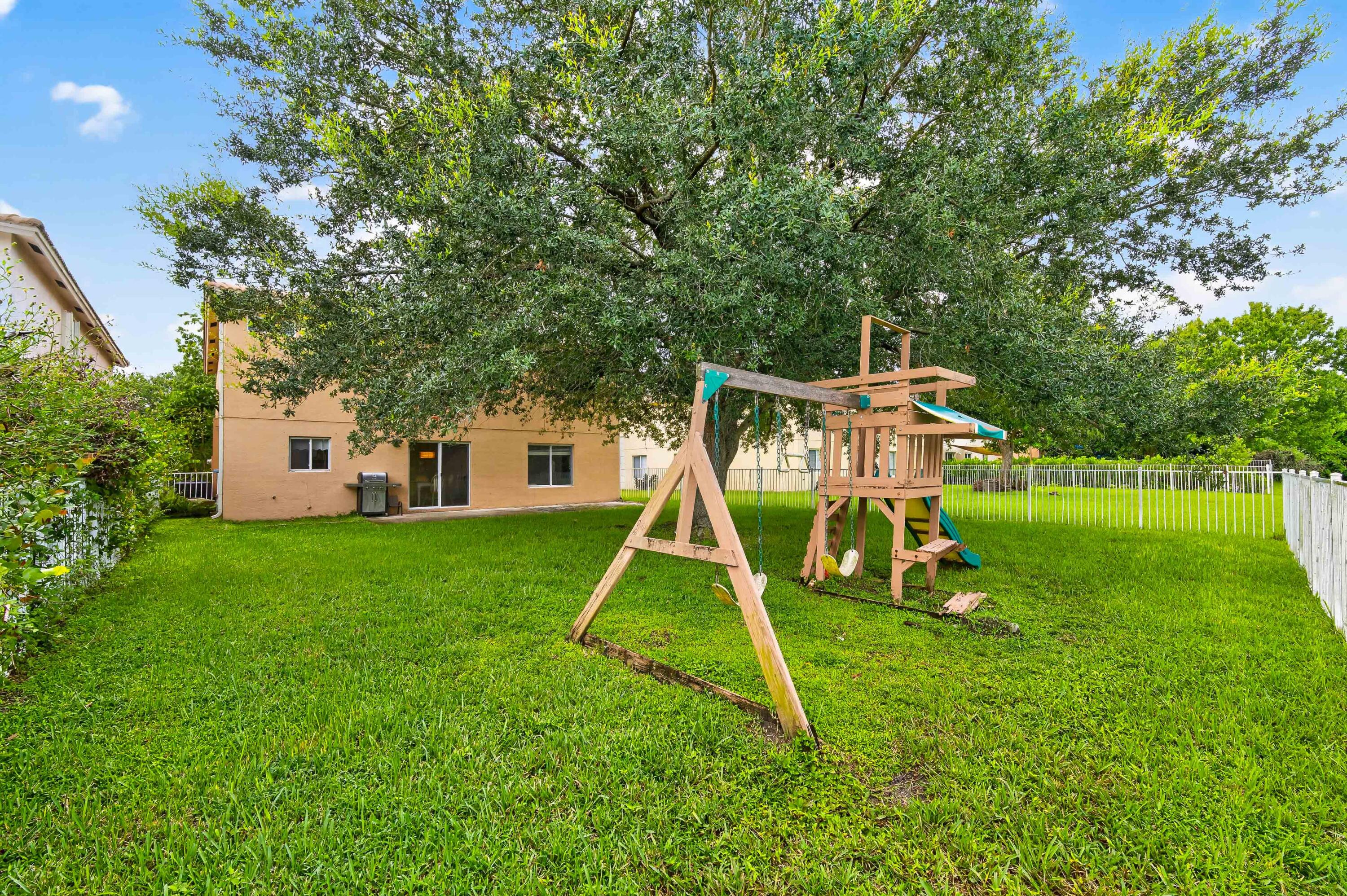 5532 Se Graham Drive Property Photo 30