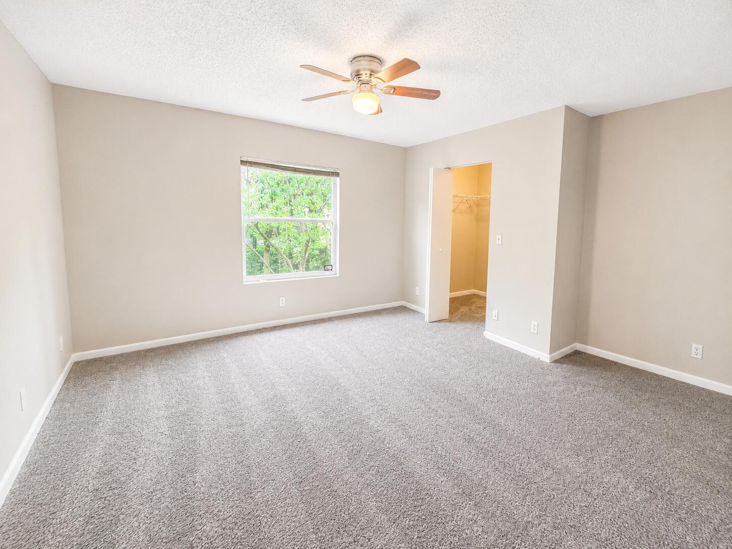 6892 Mill Brook Place Property Photo 2