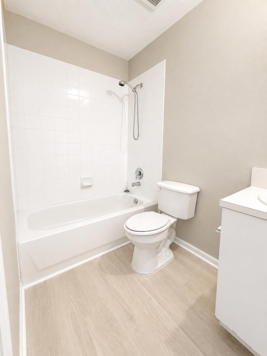 6892 Mill Brook Place Property Photo 16