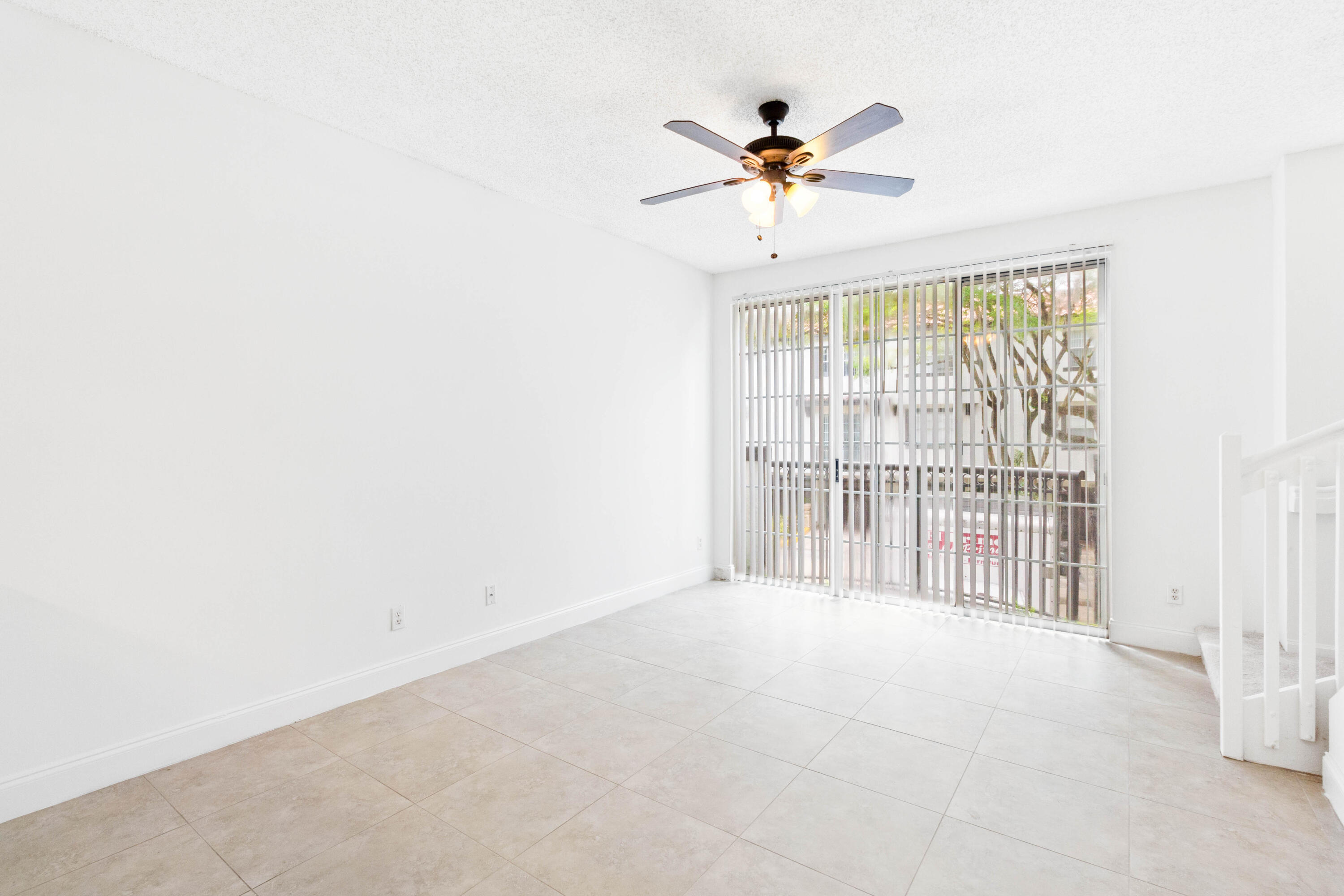 20889 Saint Andrews Boulevard Property Photo 6