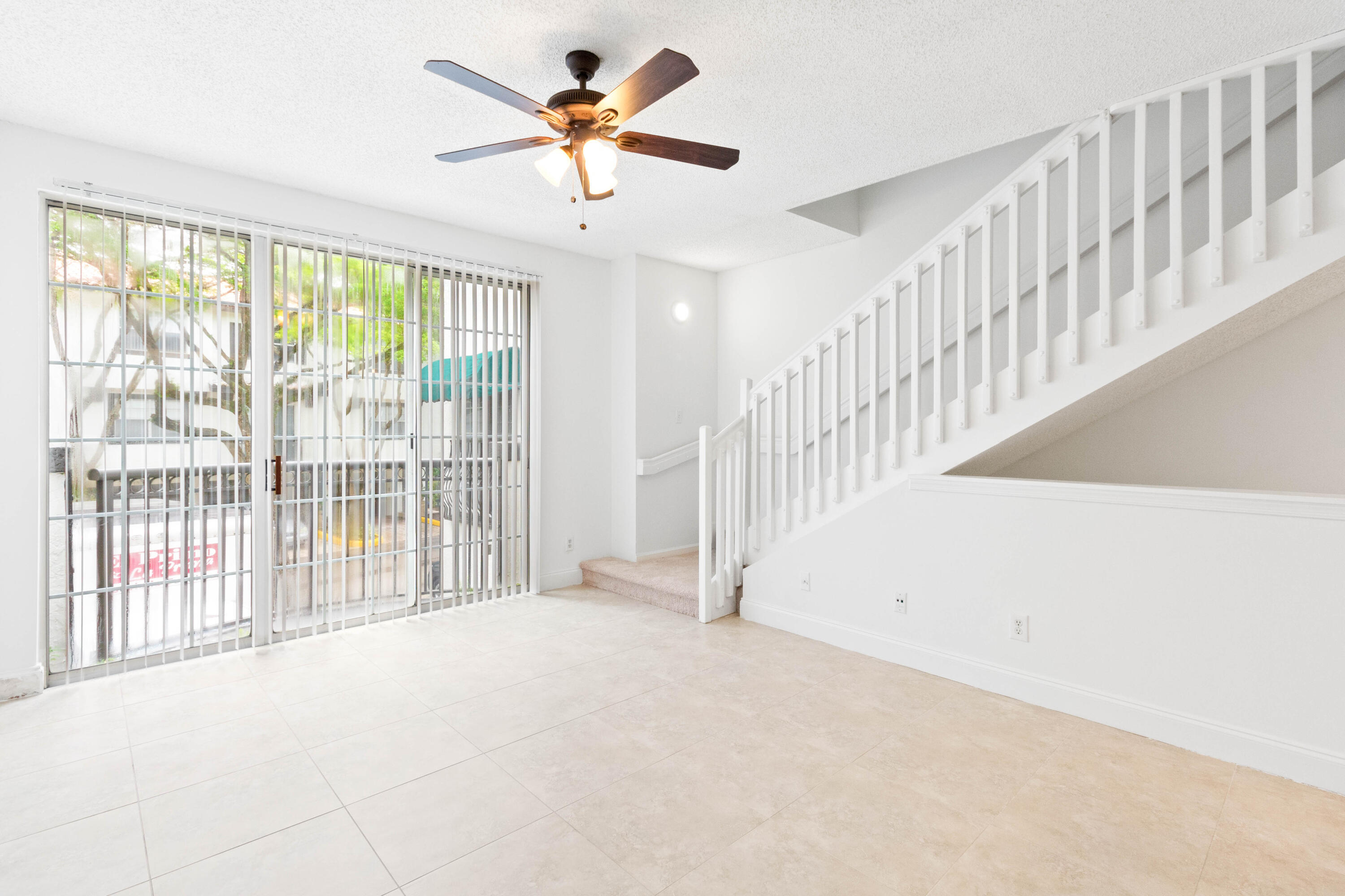 20889 Saint Andrews Boulevard Property Photo 7