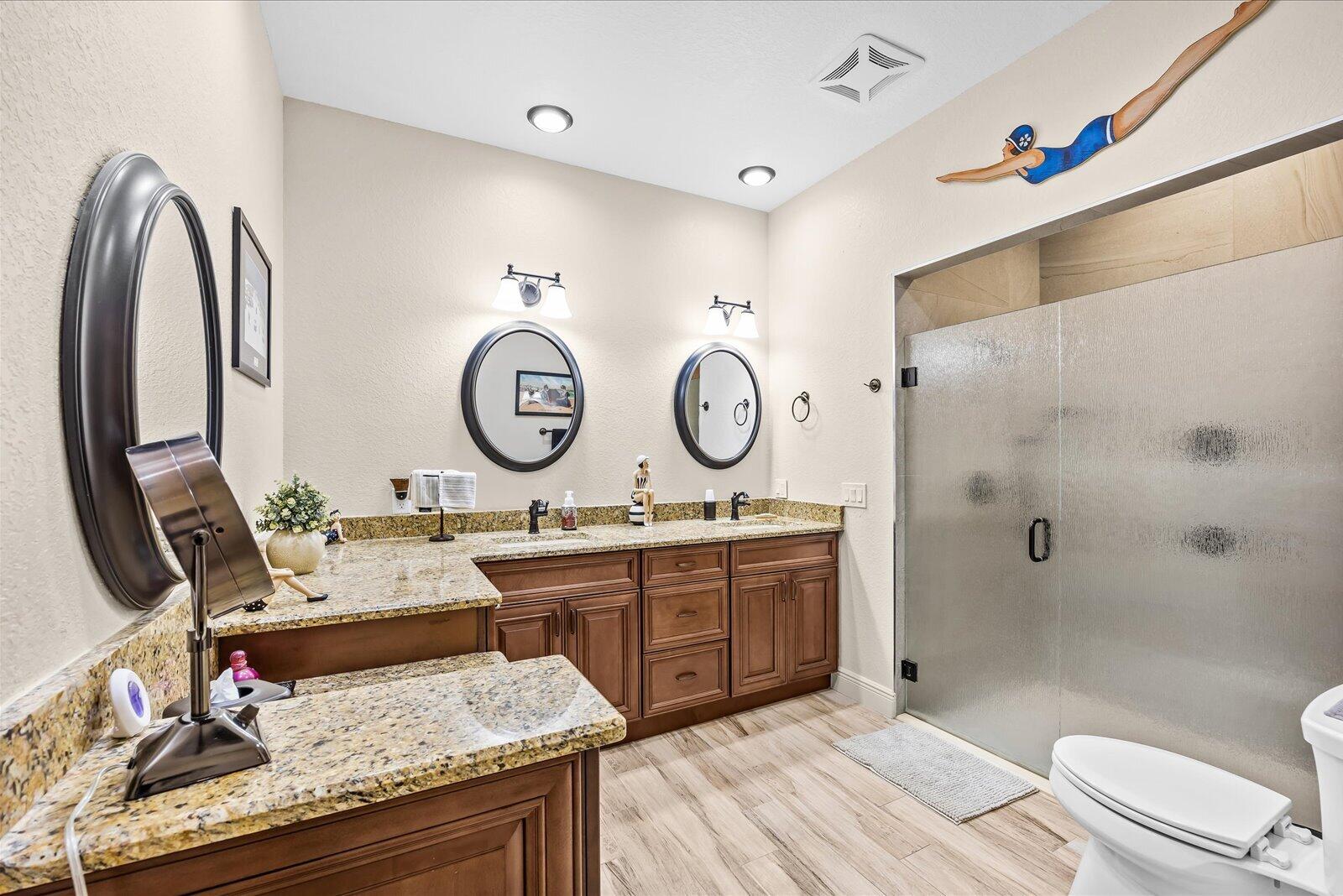 5103 Echo Pines Circle E Property Photo 20
