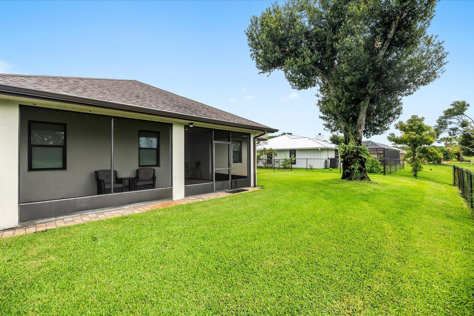 5103 Echo Pines Circle E Property Photo 37