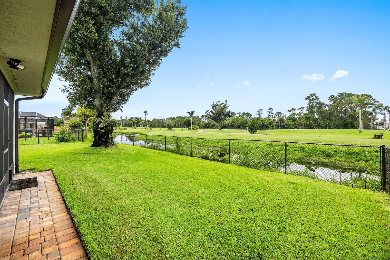 5103 Echo Pines Circle E Property Photo 39