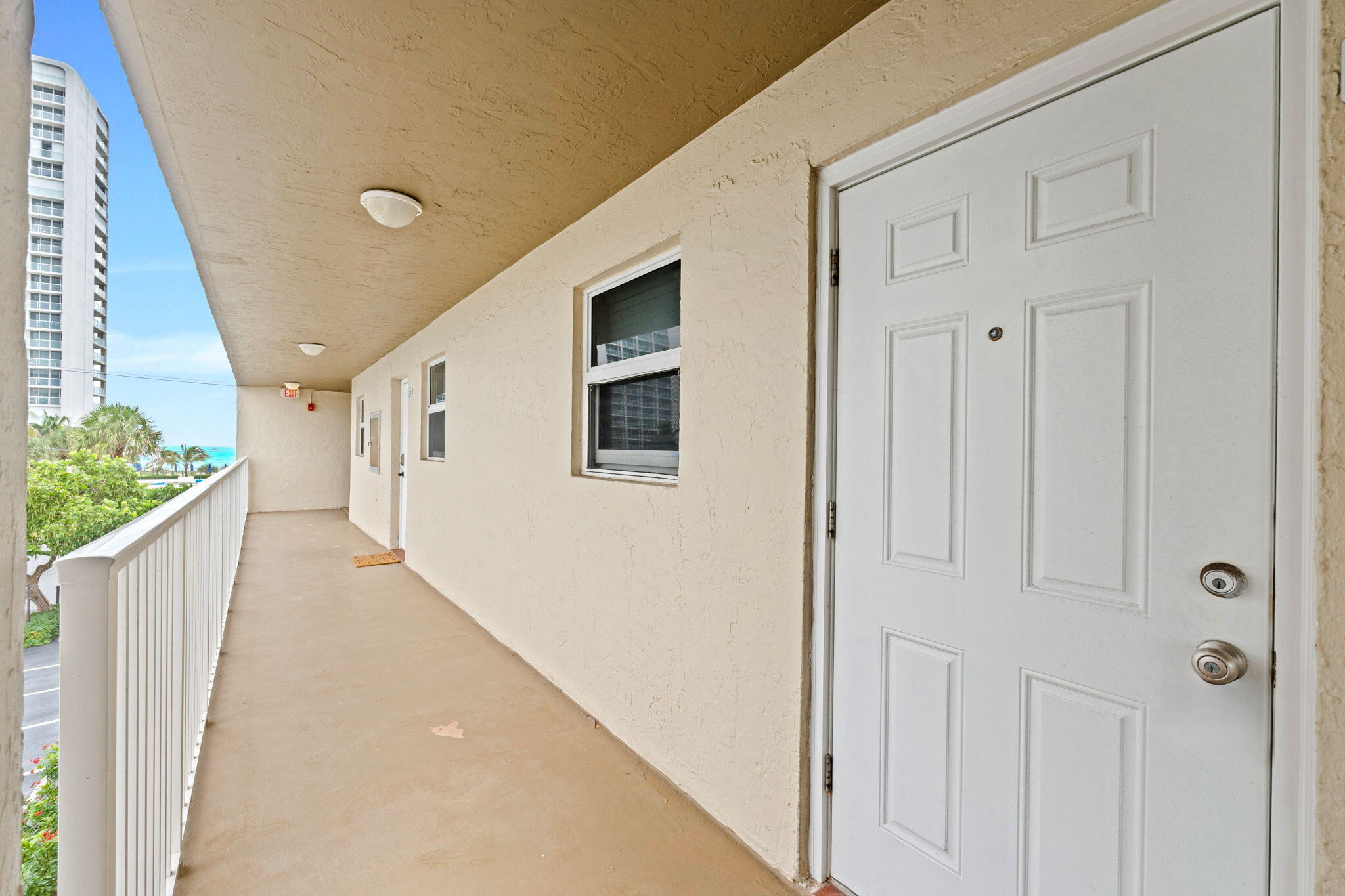 2929 S Ocean 3150 Property Photo 3