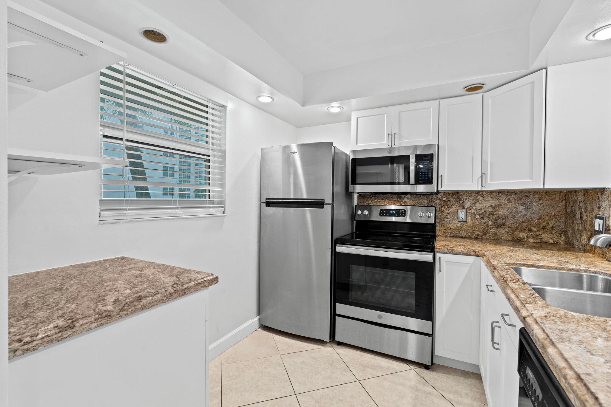 2929 S Ocean 3150 Property Photo 10