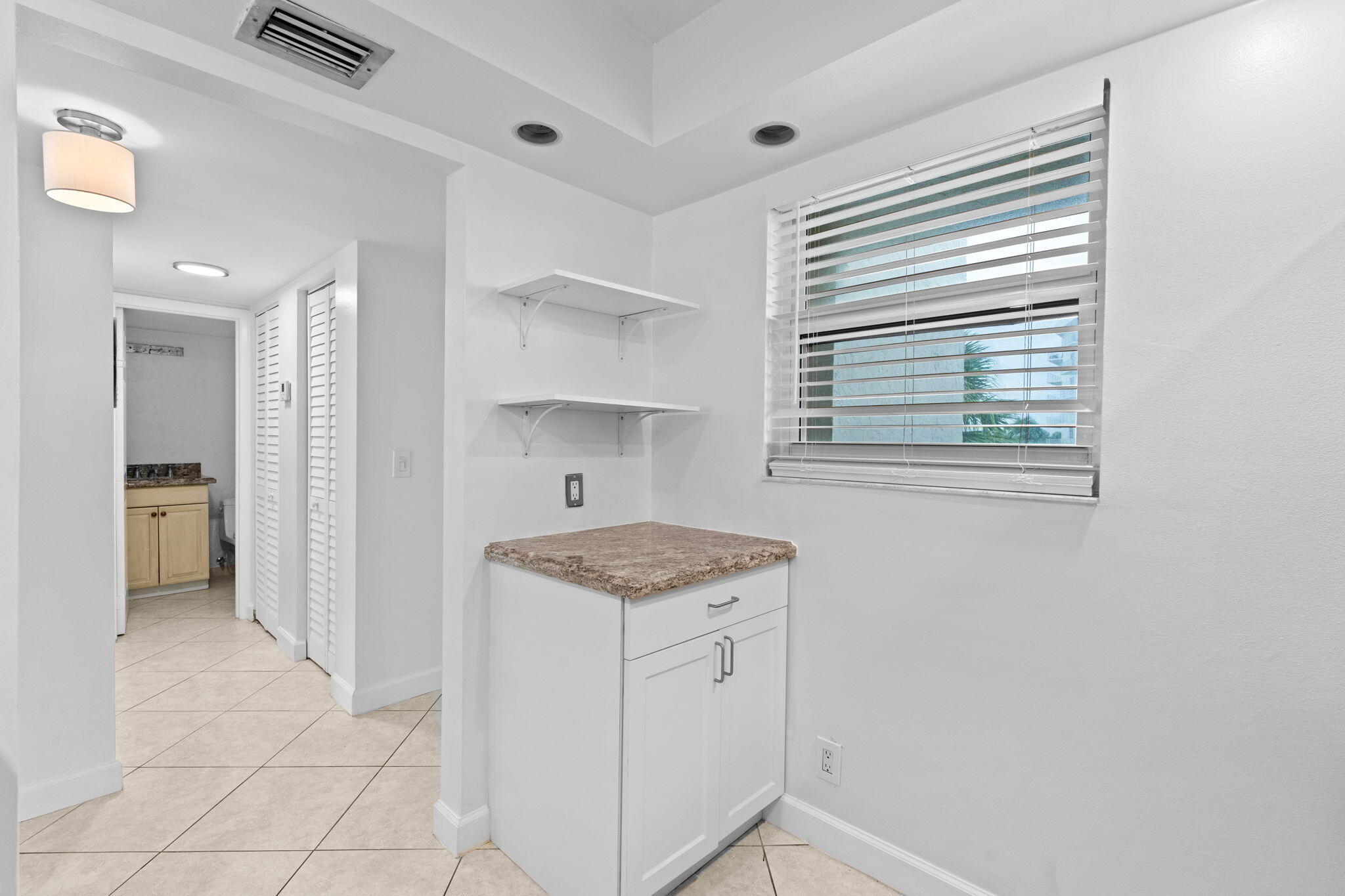 2929 S Ocean 3150 Property Photo 11
