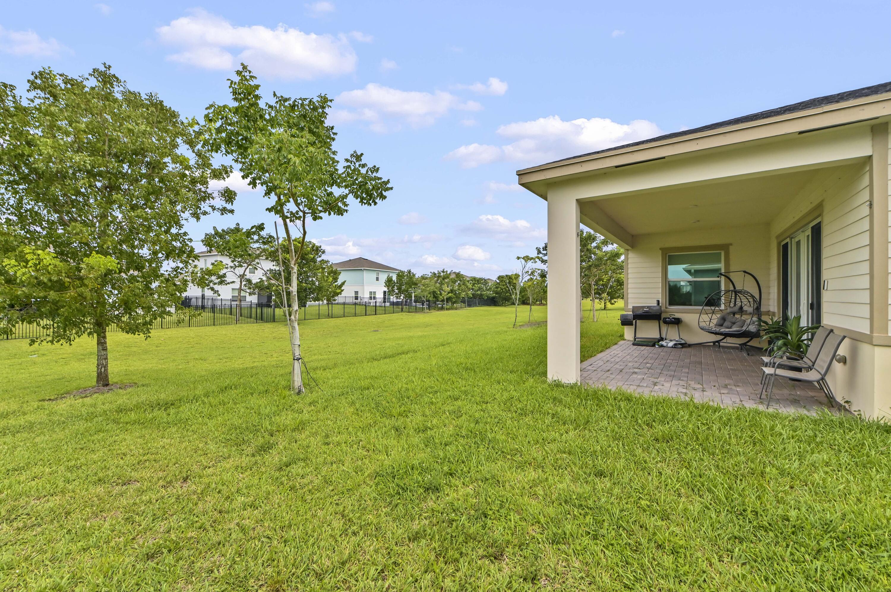 1115 Haywagon Trail Property Photo 34