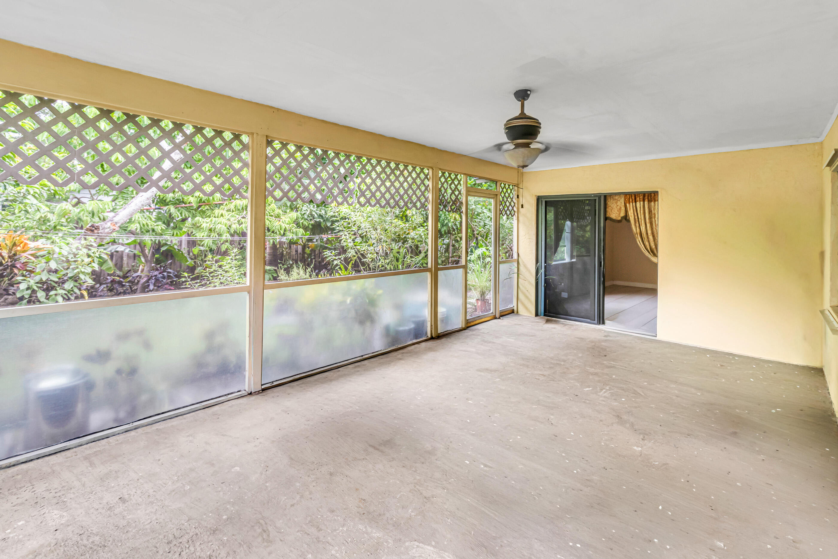 9522 Affirmed Lane Property Photo 19
