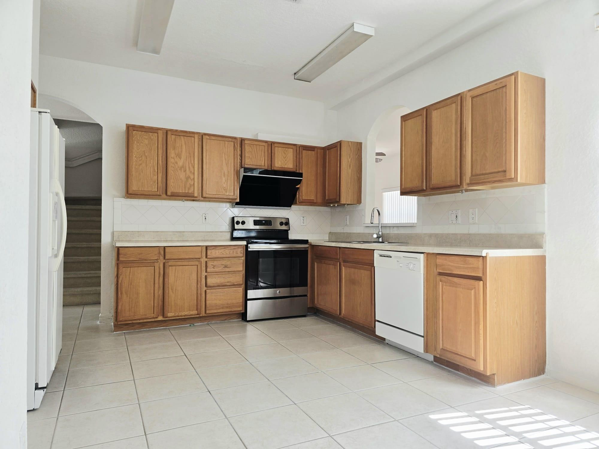 10589 Nw 56th Place Property Photo 10