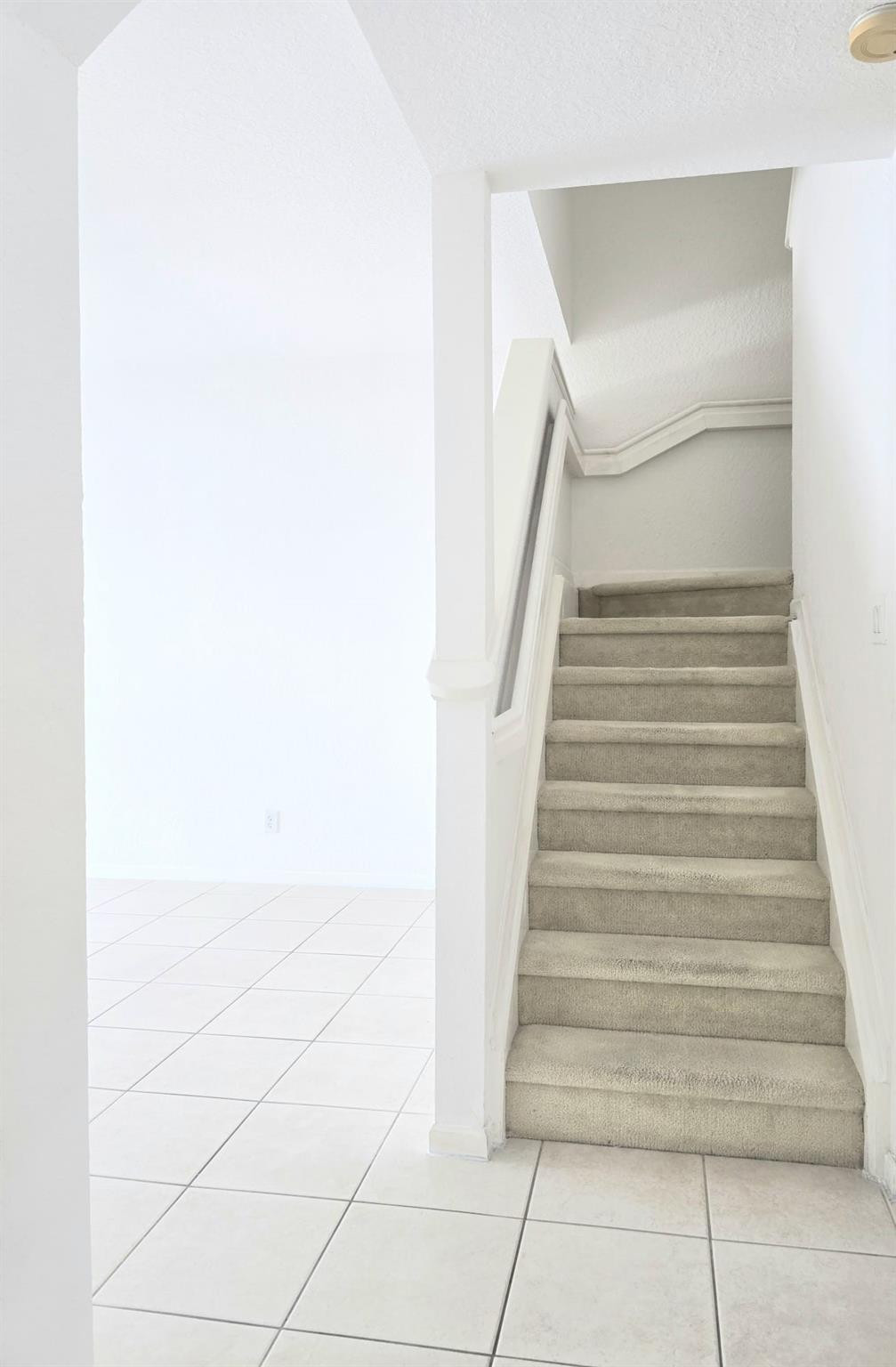 10589 Nw 56th Place Property Photo 17