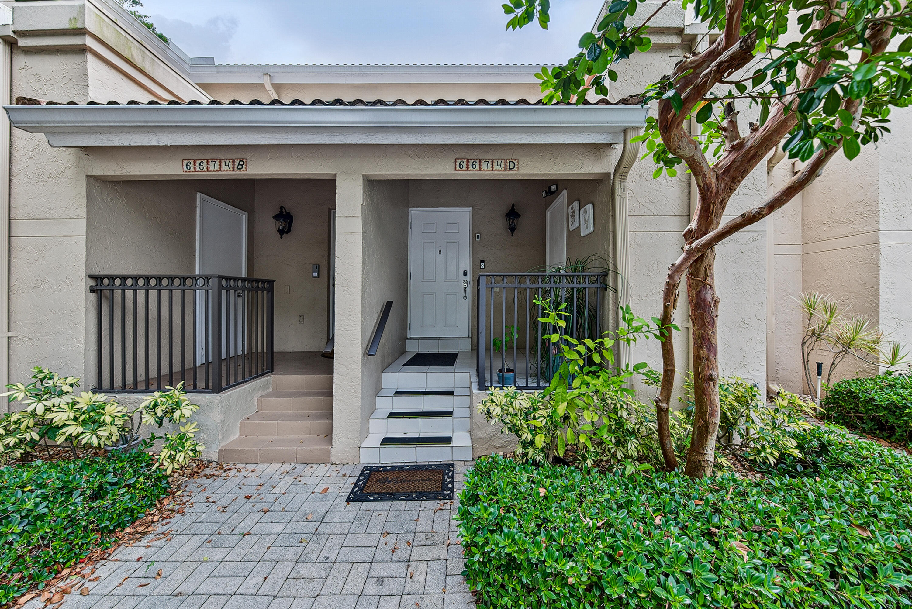 6674 Montego Bay Boulevard D Property Photo 1
