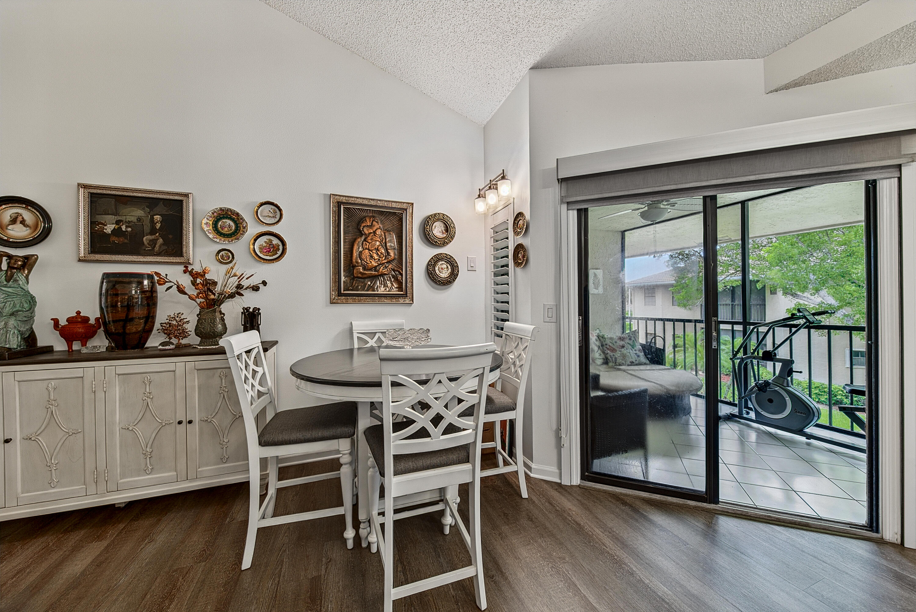 6674 Montego Bay Boulevard D Property Photo 12
