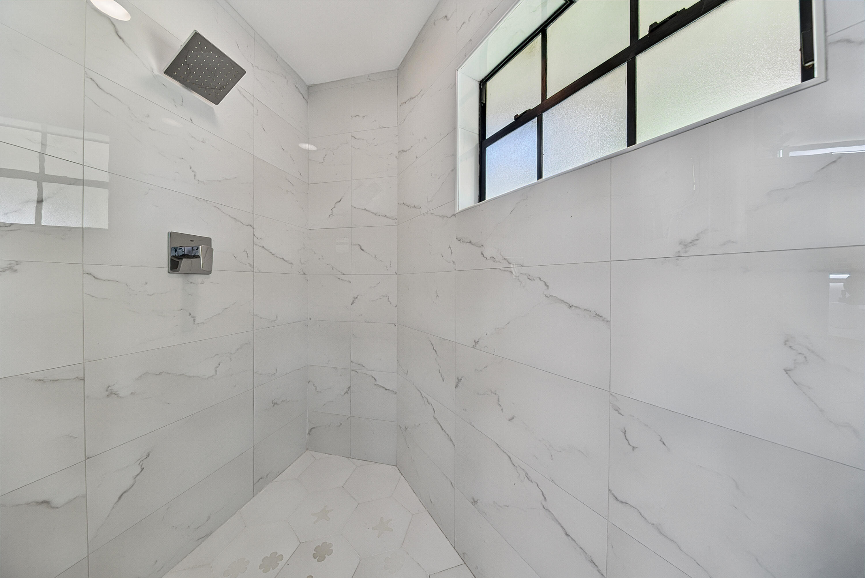 6674 Montego Bay Boulevard D Property Photo 19