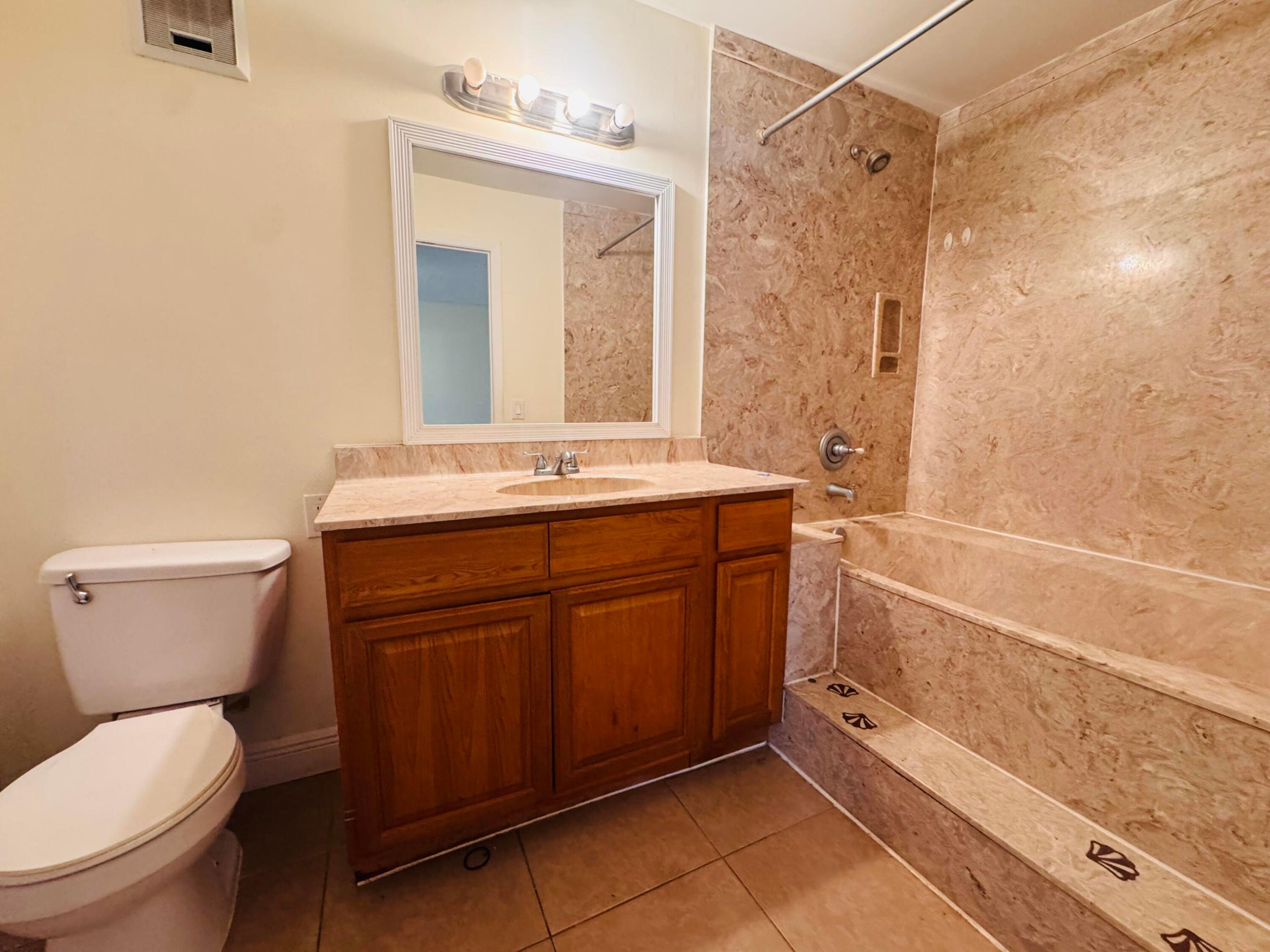 7 Crossings Circle G Property Photo 7