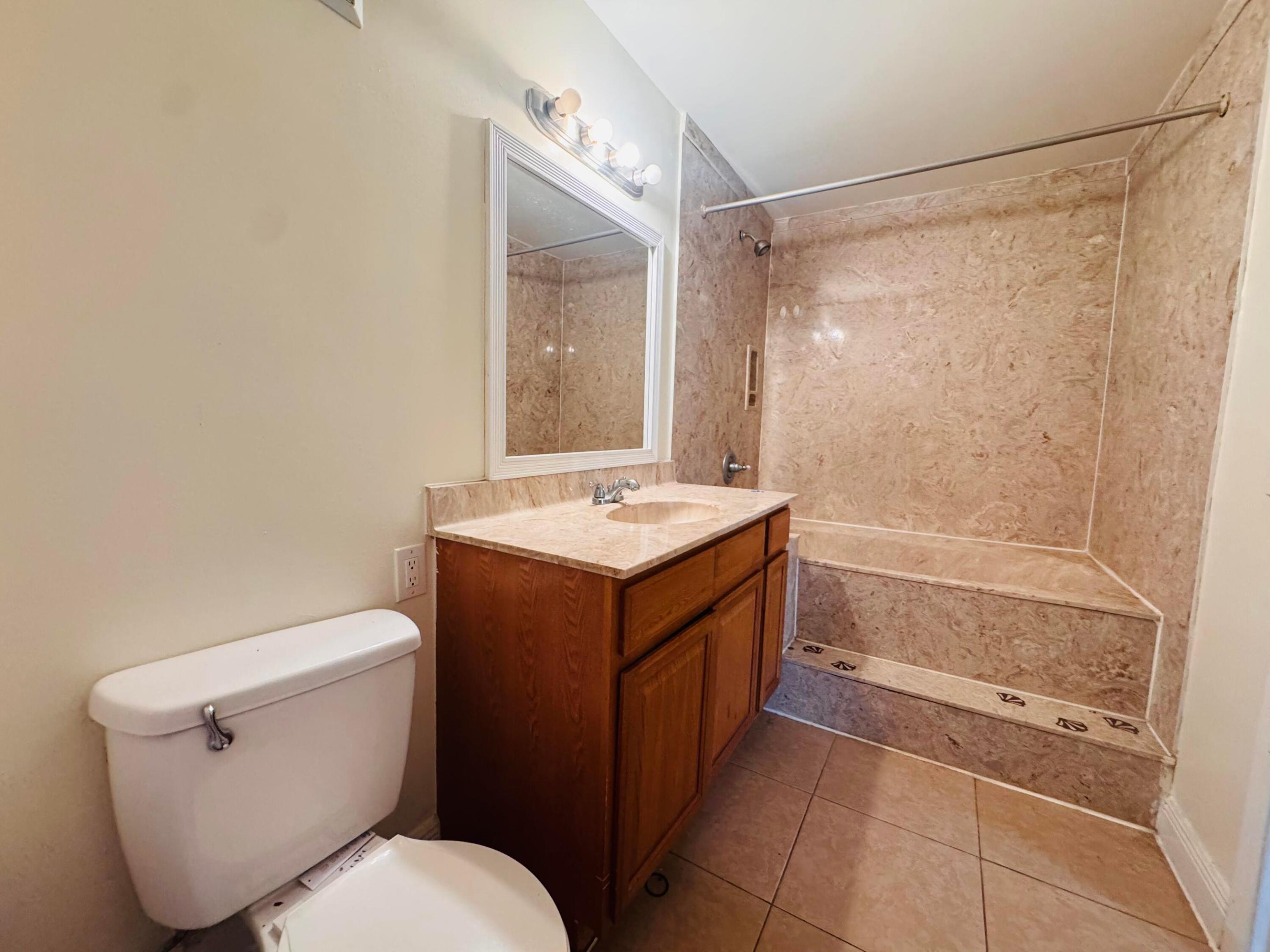 7 Crossings Circle G Property Photo 10