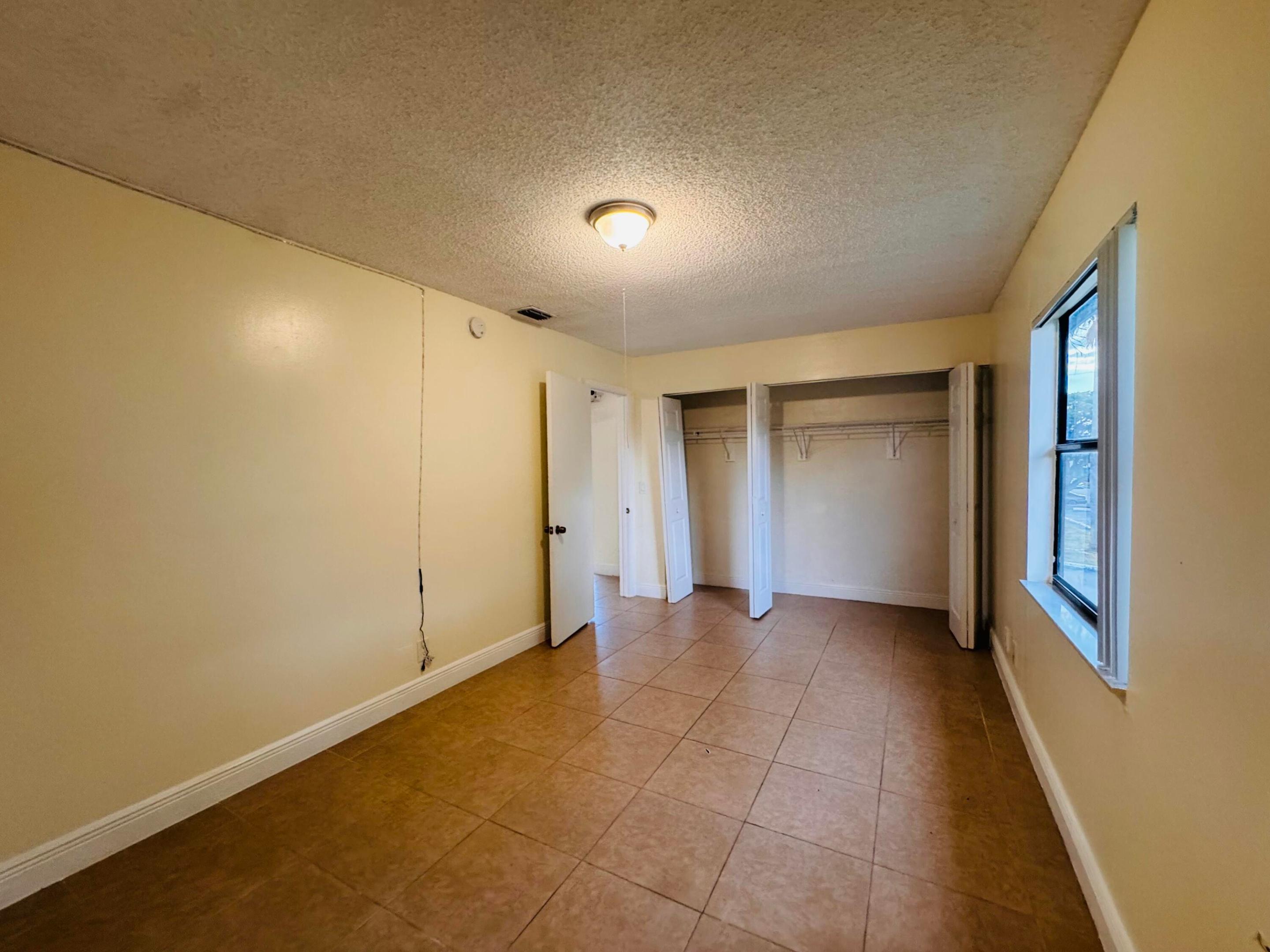 7 Crossings Circle G Property Photo 26