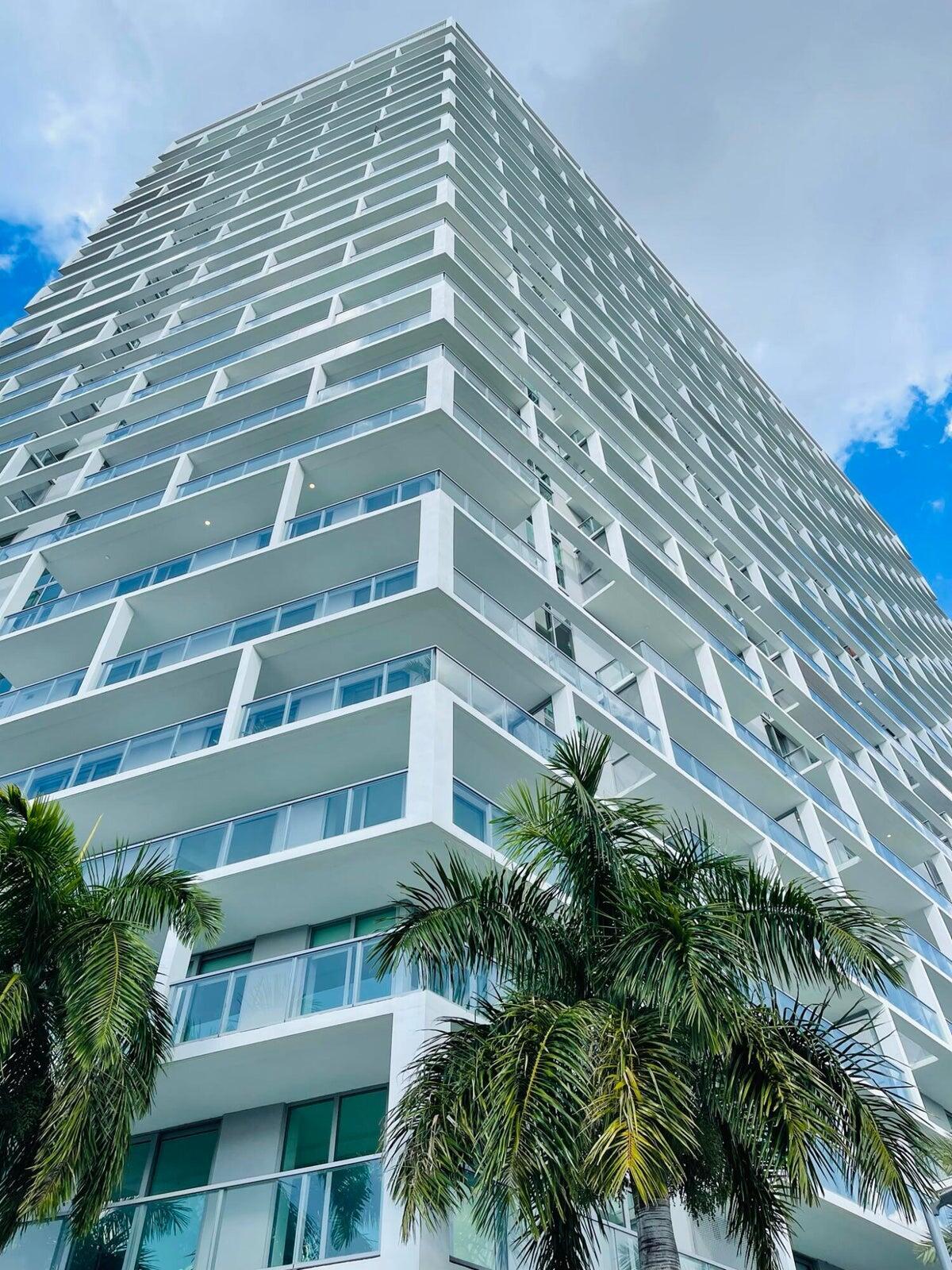 2000 Metropica Way 2607 Property Photo 2