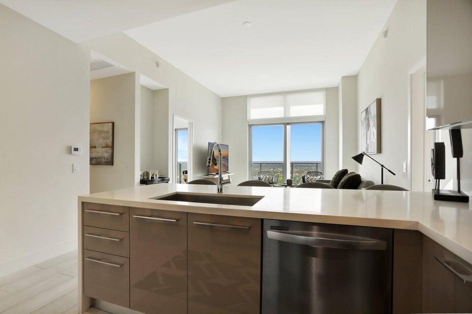 2000 Metropica Way 2607 Property Photo 8