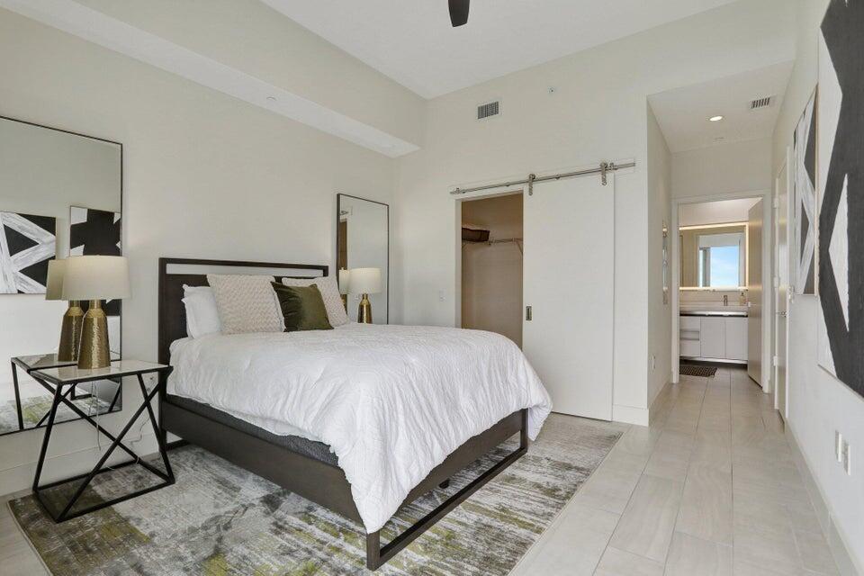 2000 Metropica Way 2607 Property Photo 19