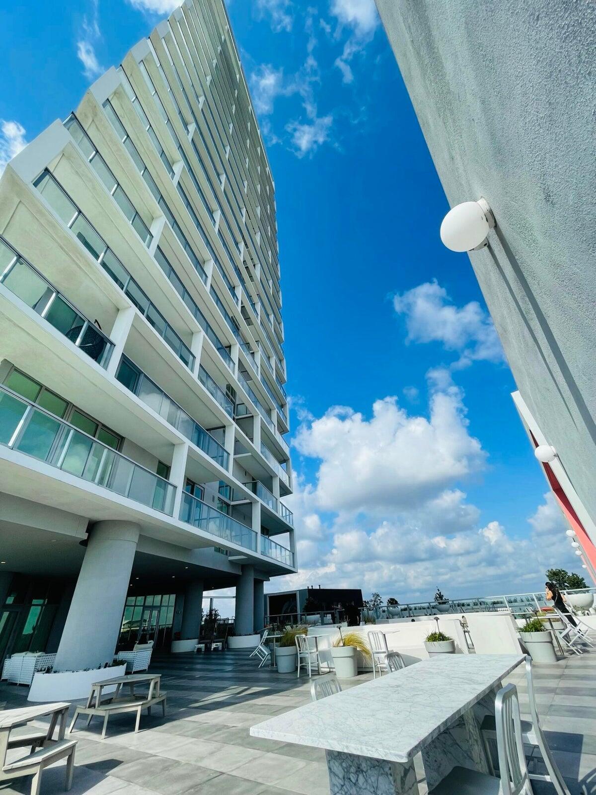2000 Metropica Way 2607 Property Photo 34